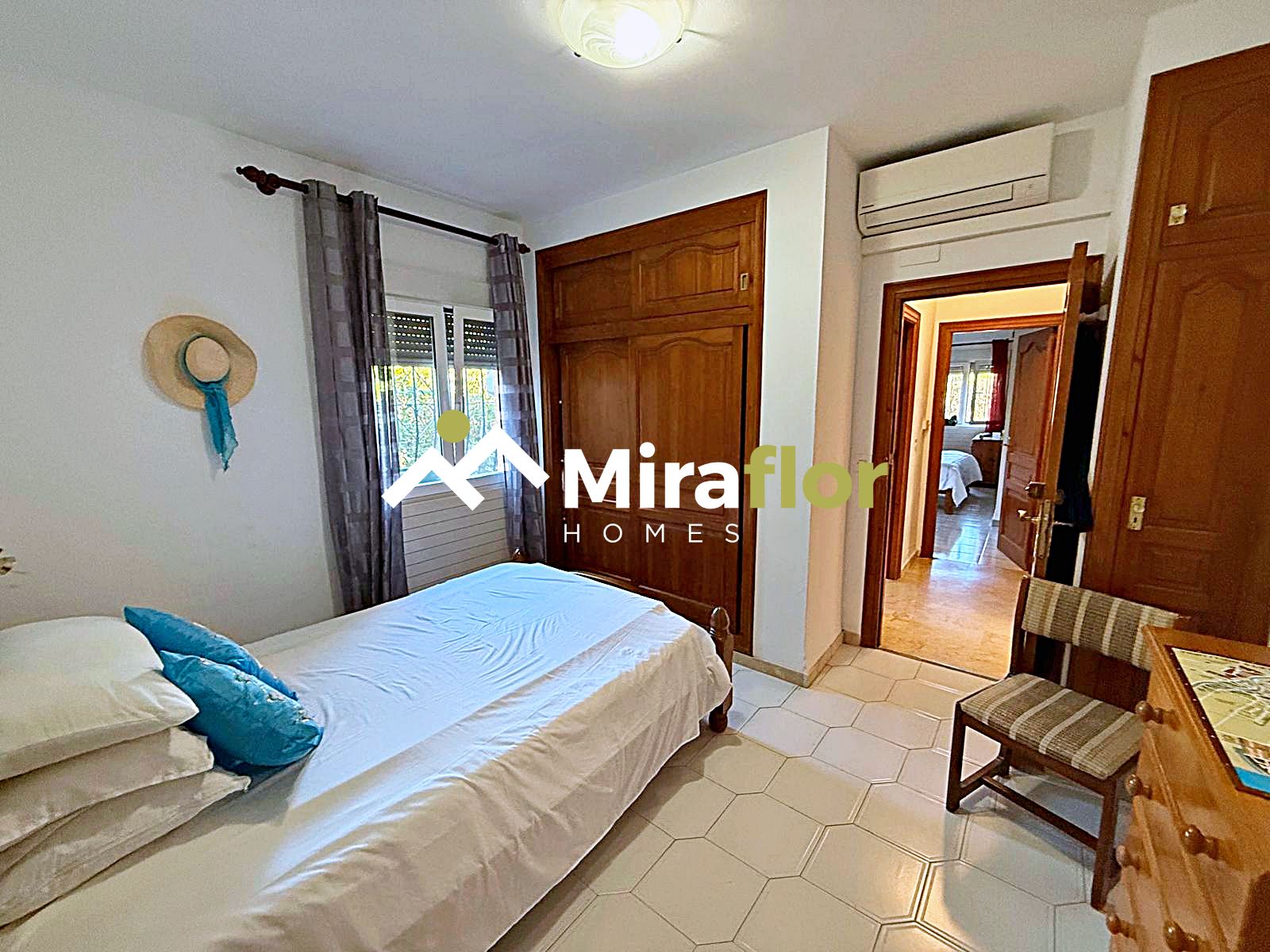 Miraflor Homes
