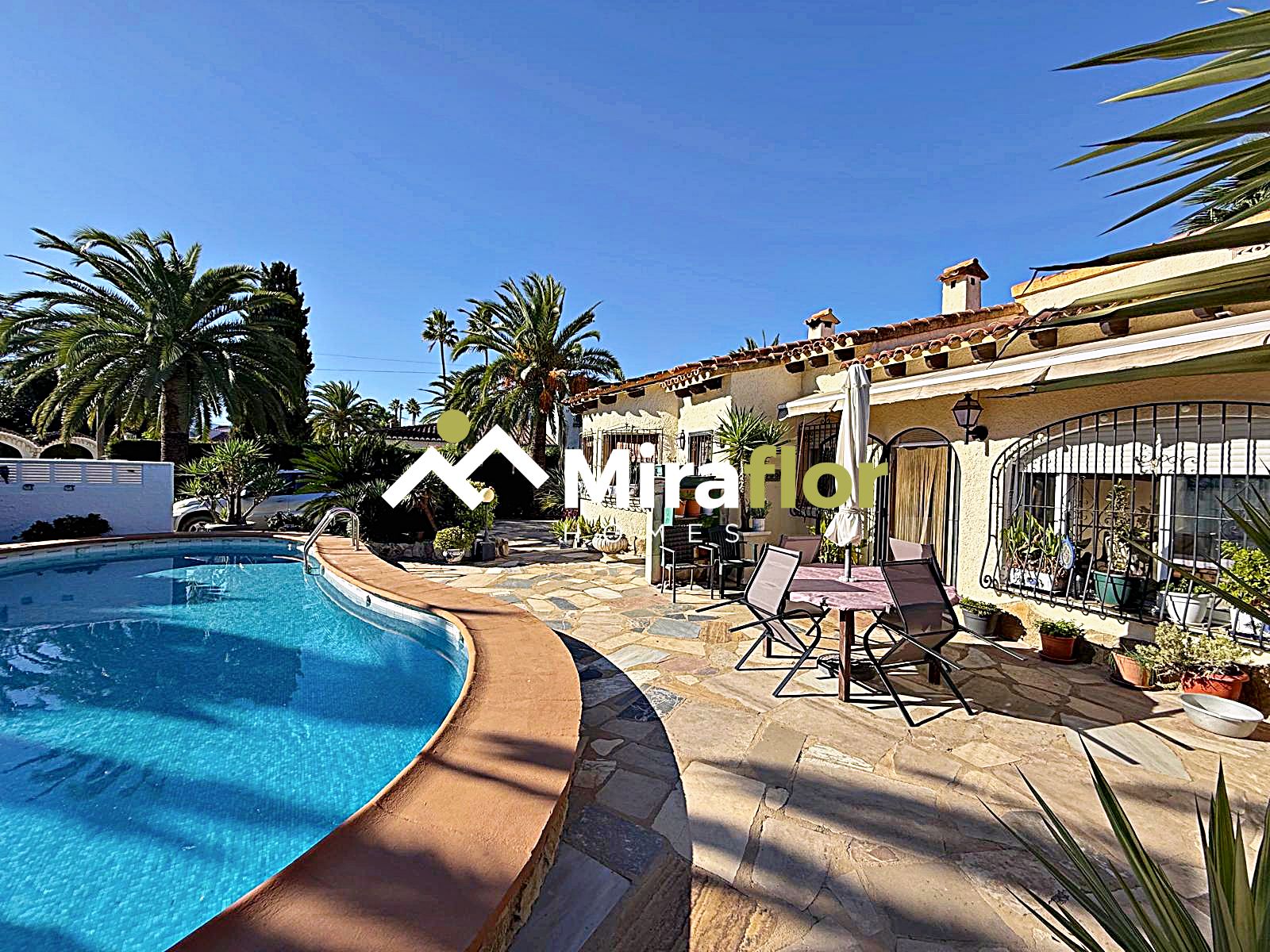 Miraflor Homes