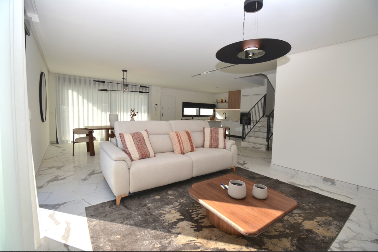 Miraflor Homes