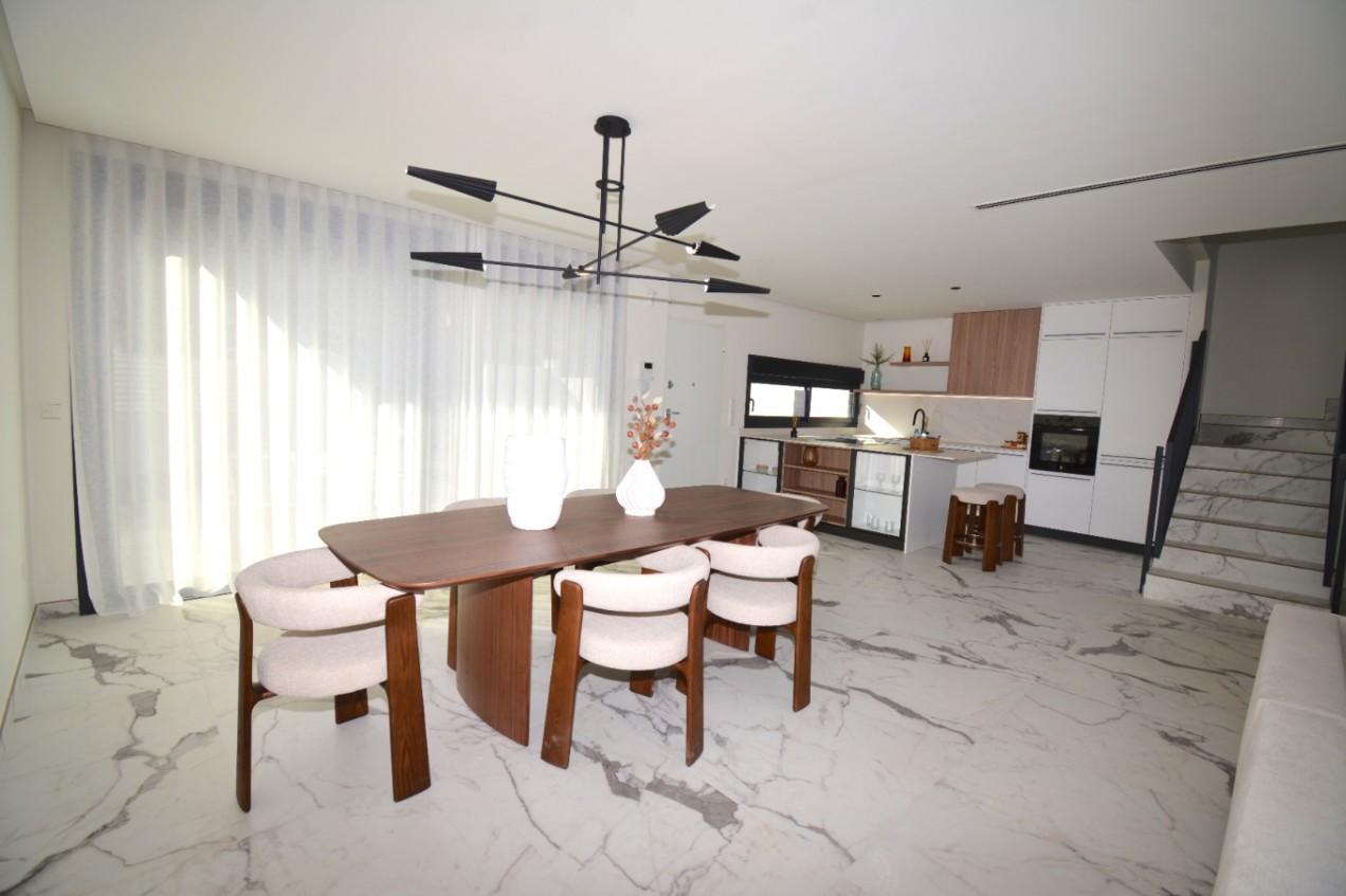 Miraflor Homes