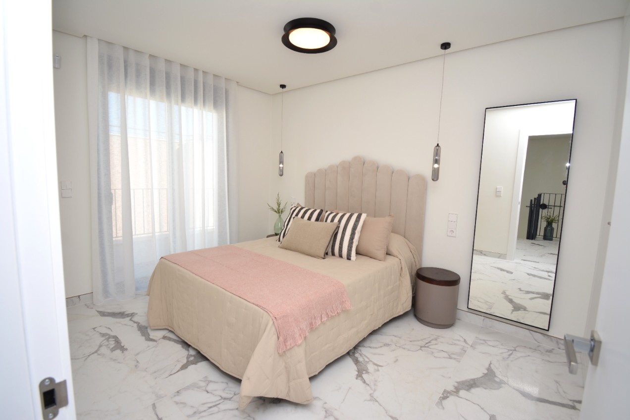 Miraflor Homes