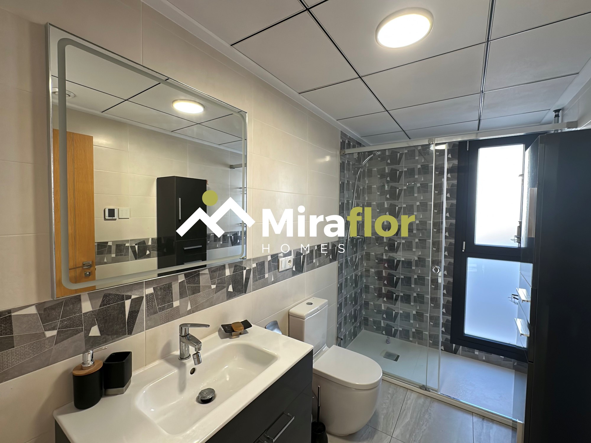 Miraflor Homes