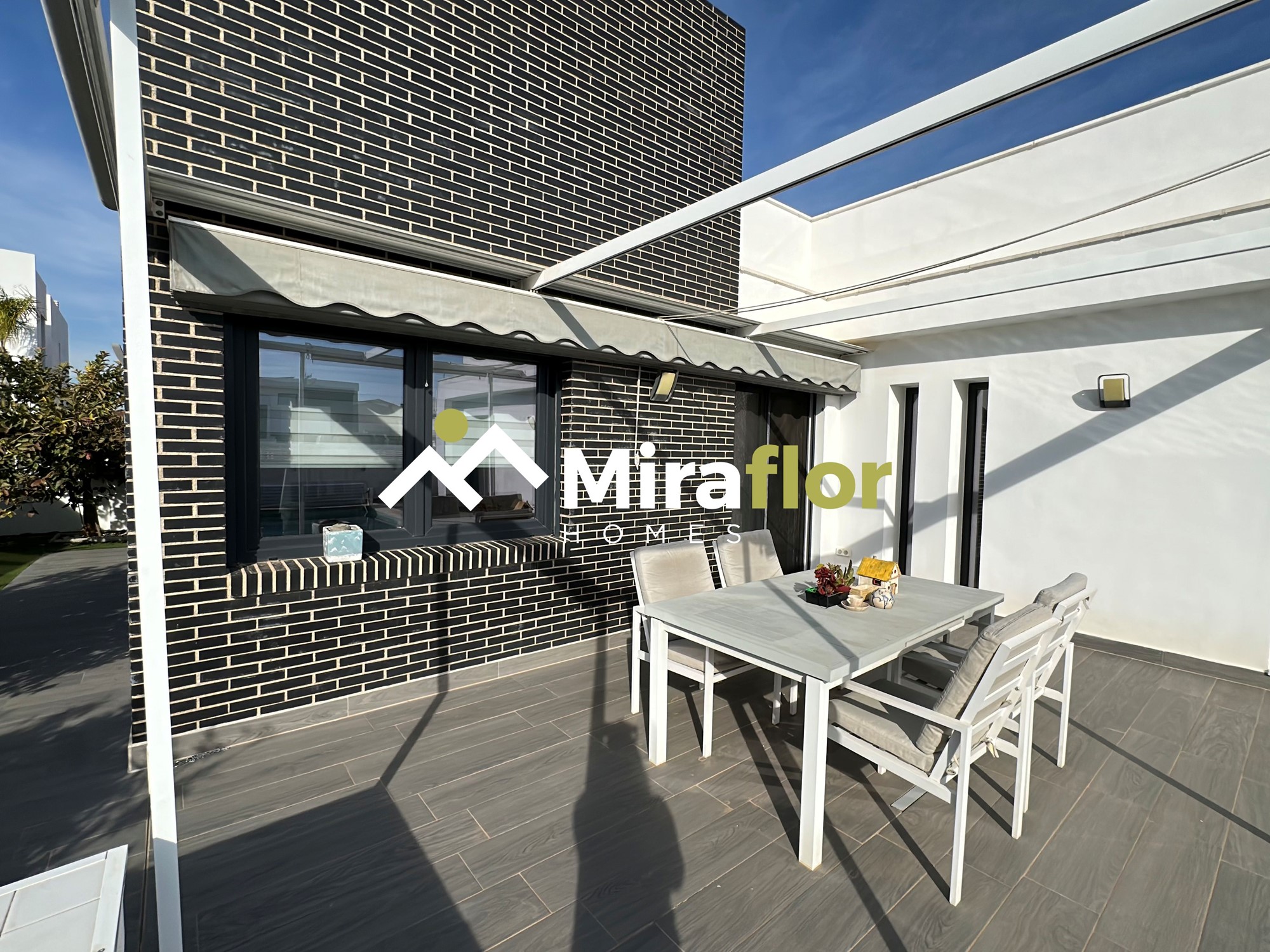 Miraflor Homes