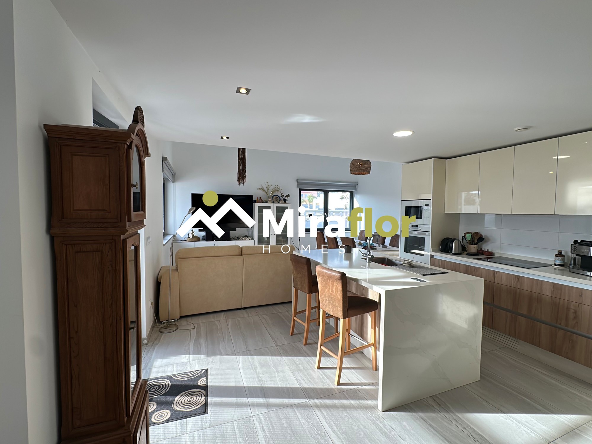 Miraflor Homes