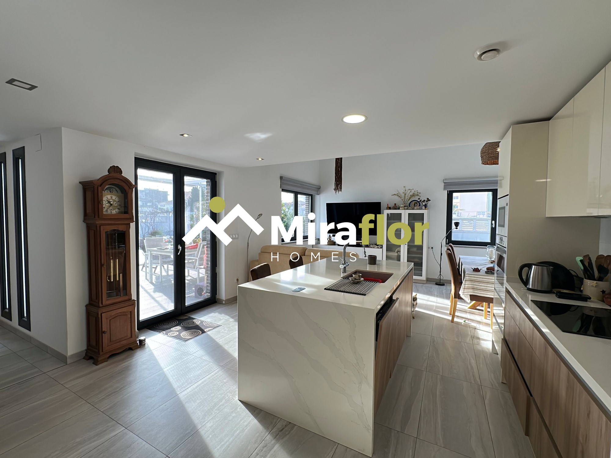 Miraflor Homes