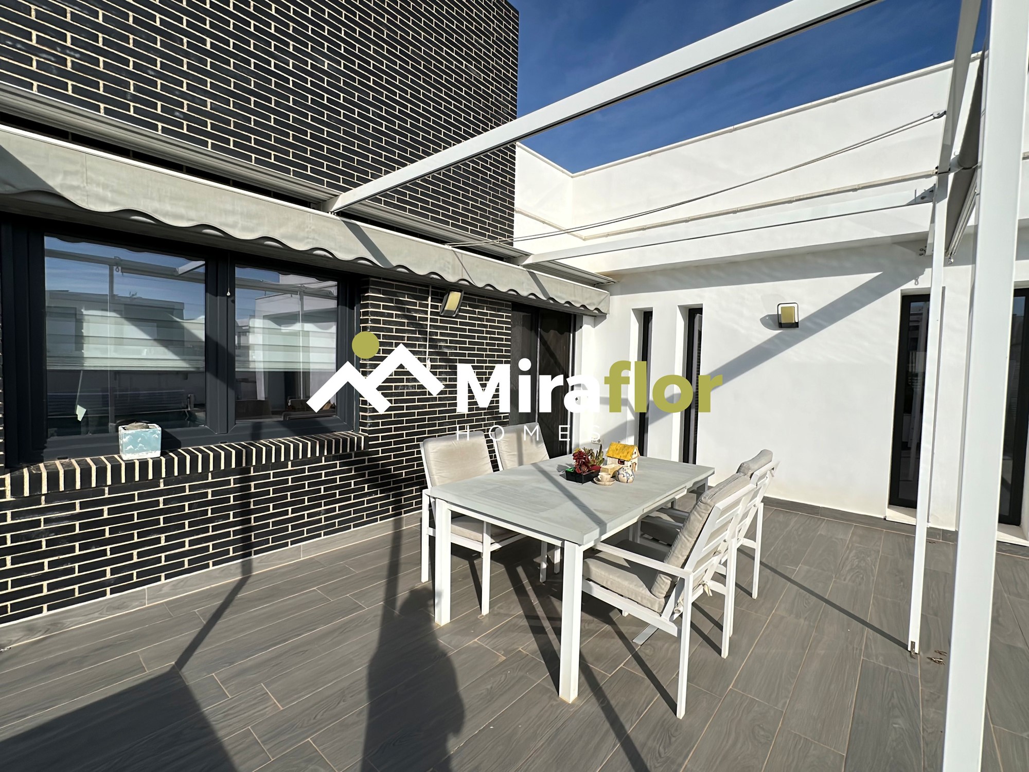Miraflor Homes