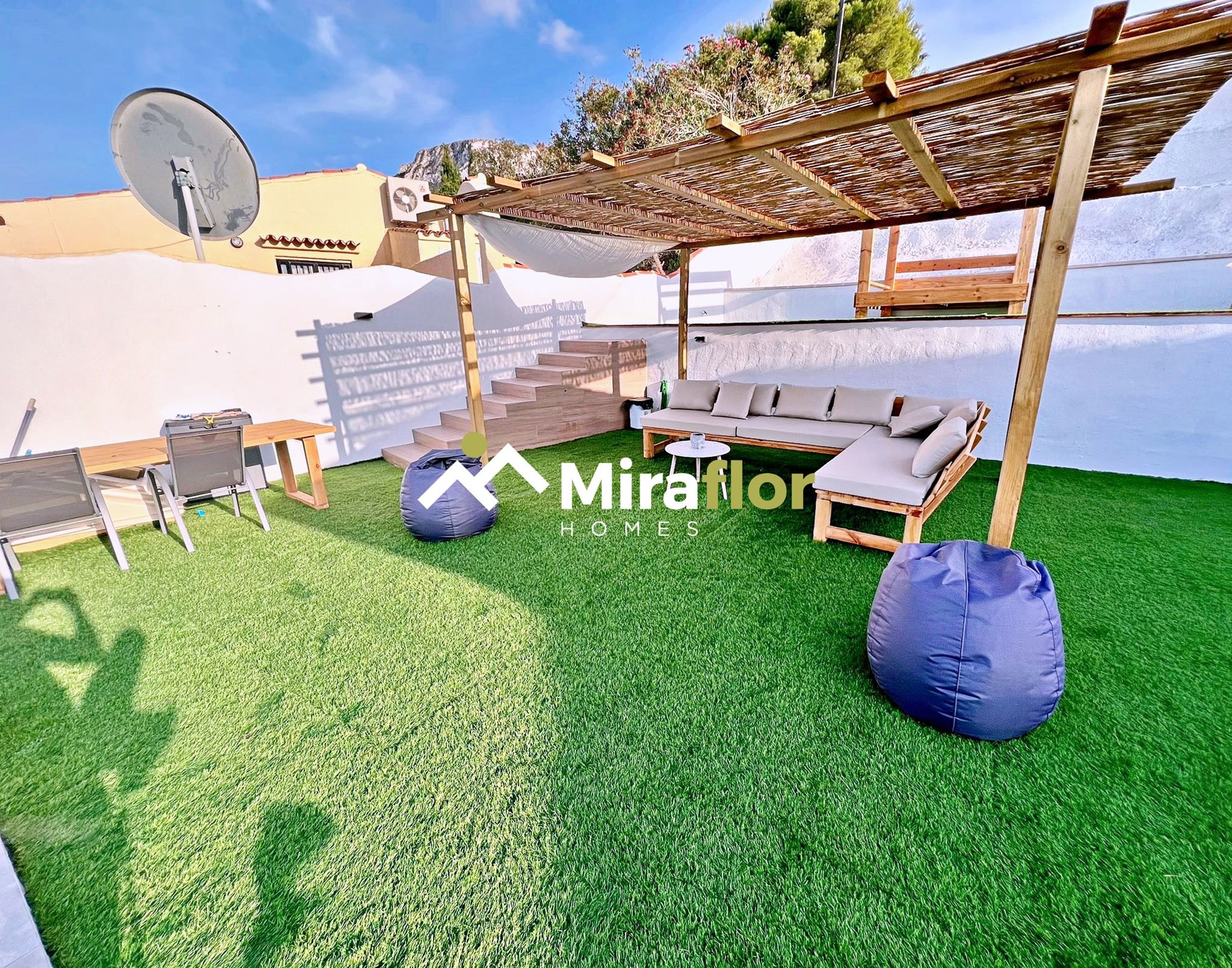 Miraflor Homes