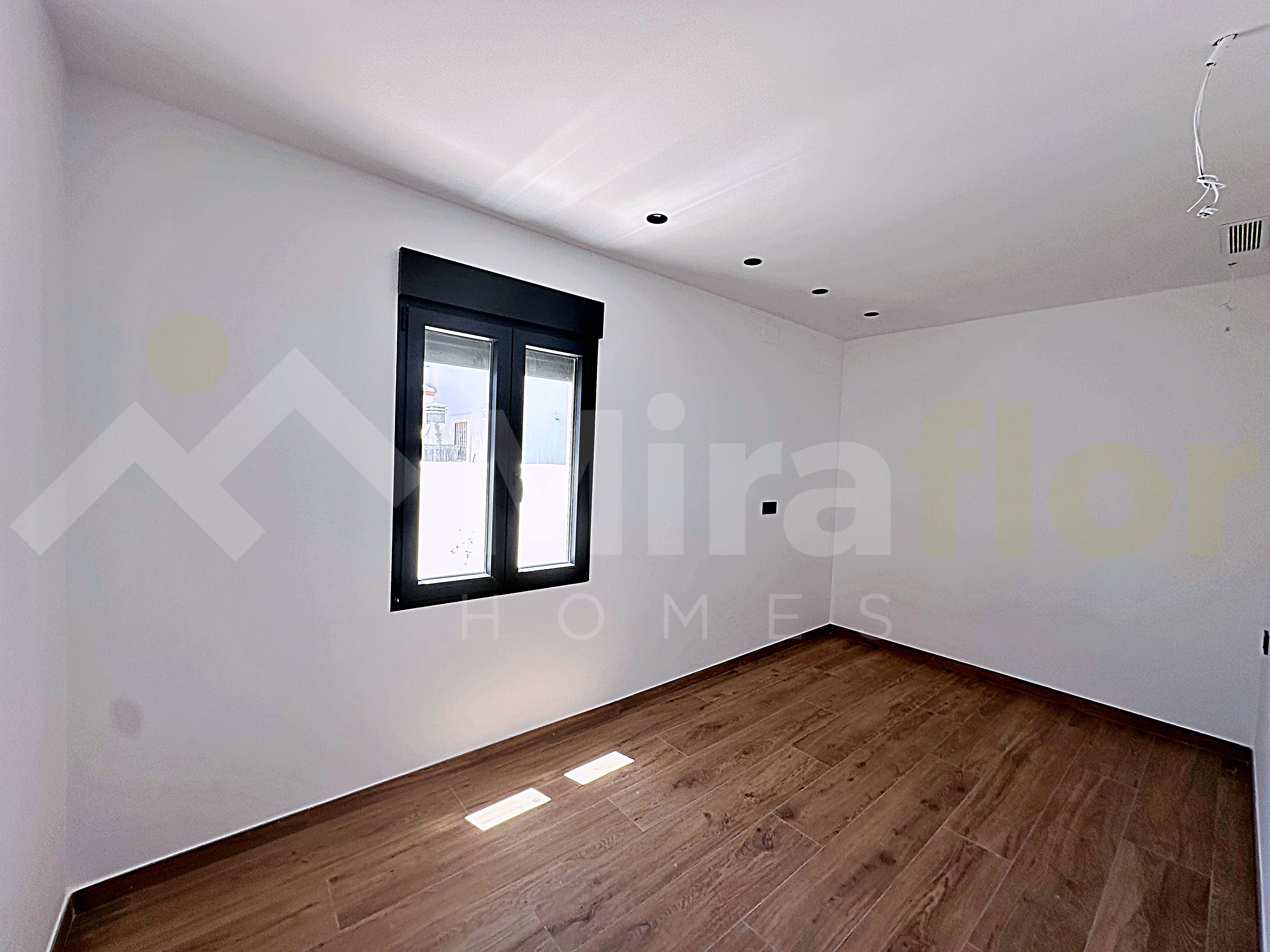 Miraflor Homes