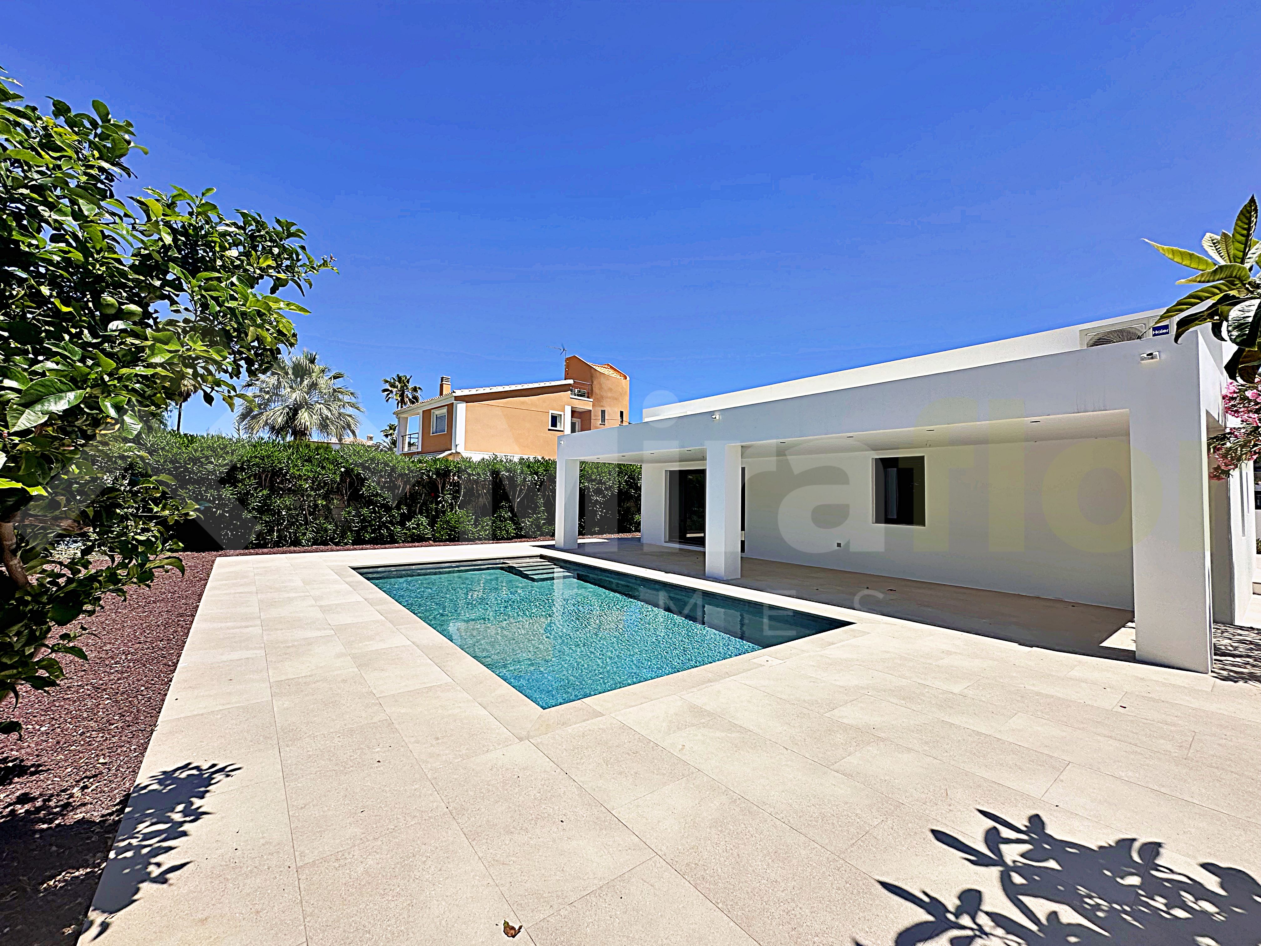 Miraflor Homes