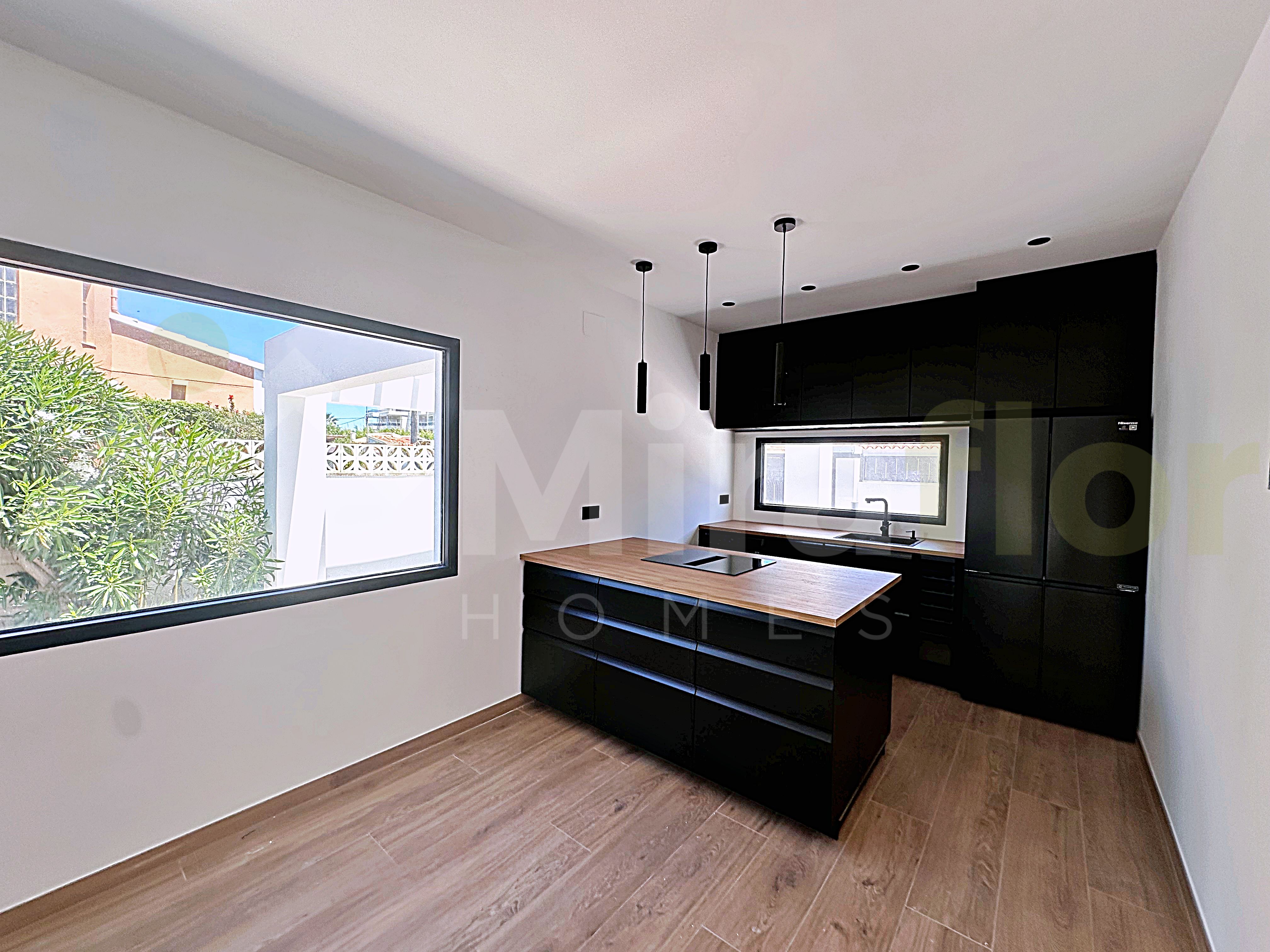 Miraflor Homes
