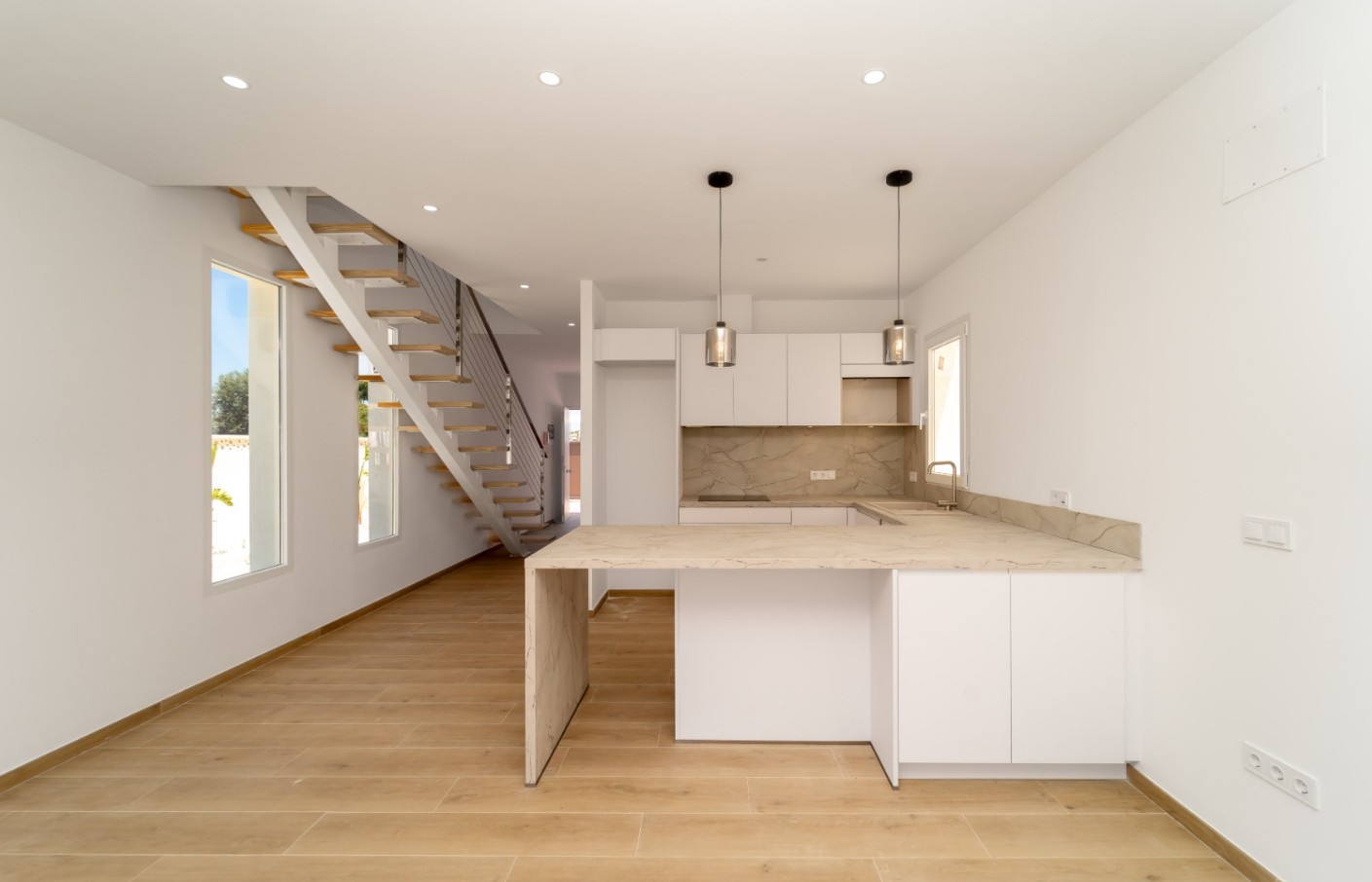 Miraflor Homes