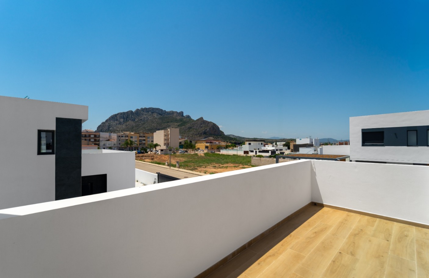 Miraflor Homes