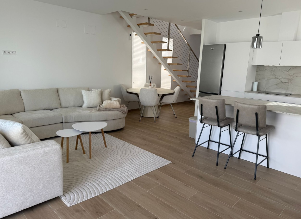 Miraflor Homes
