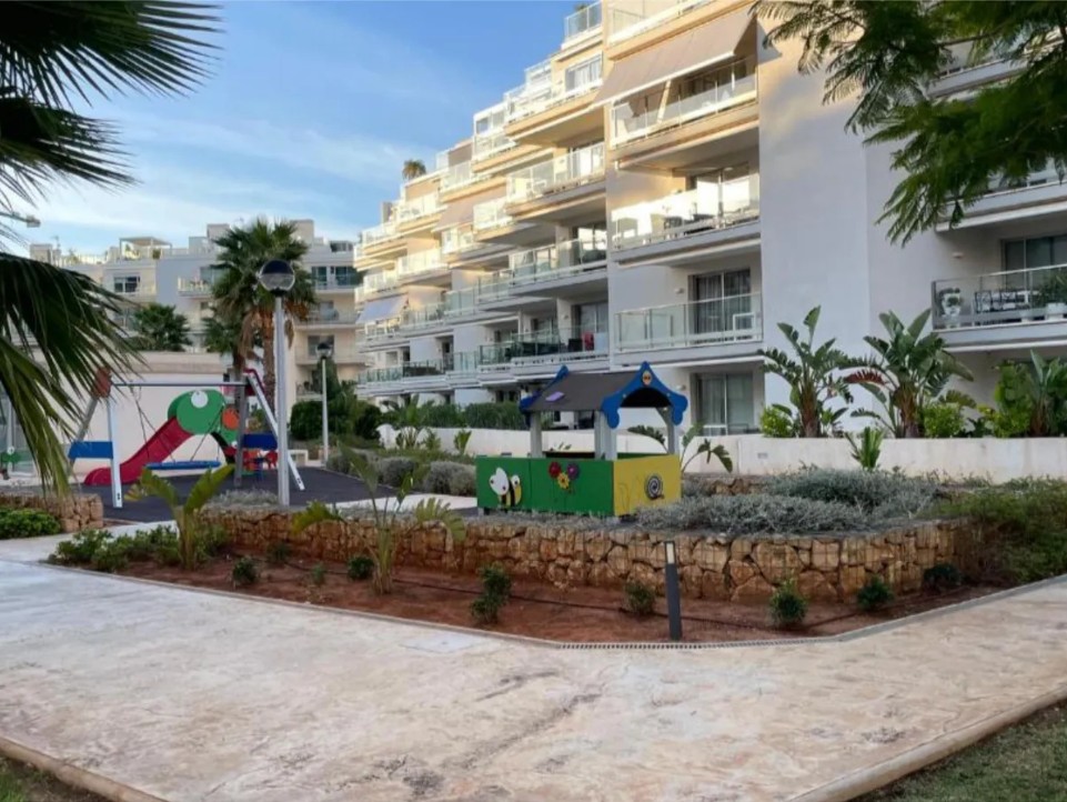 Miraflor Homes