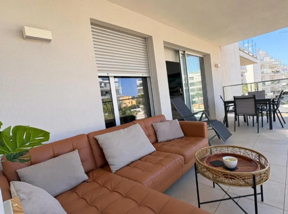 Miraflor Homes