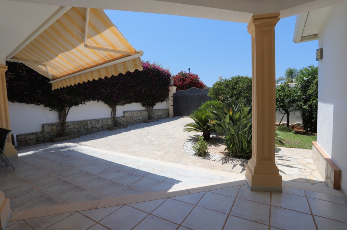 Miraflor Homes