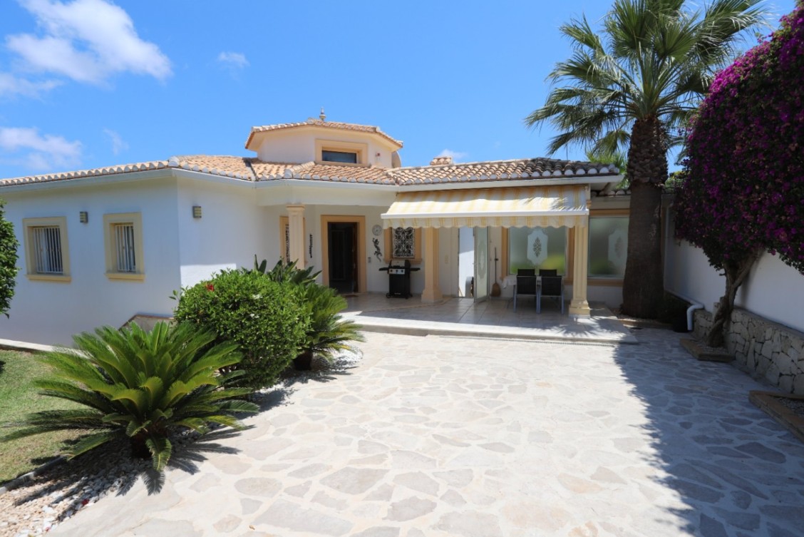 Miraflor Homes