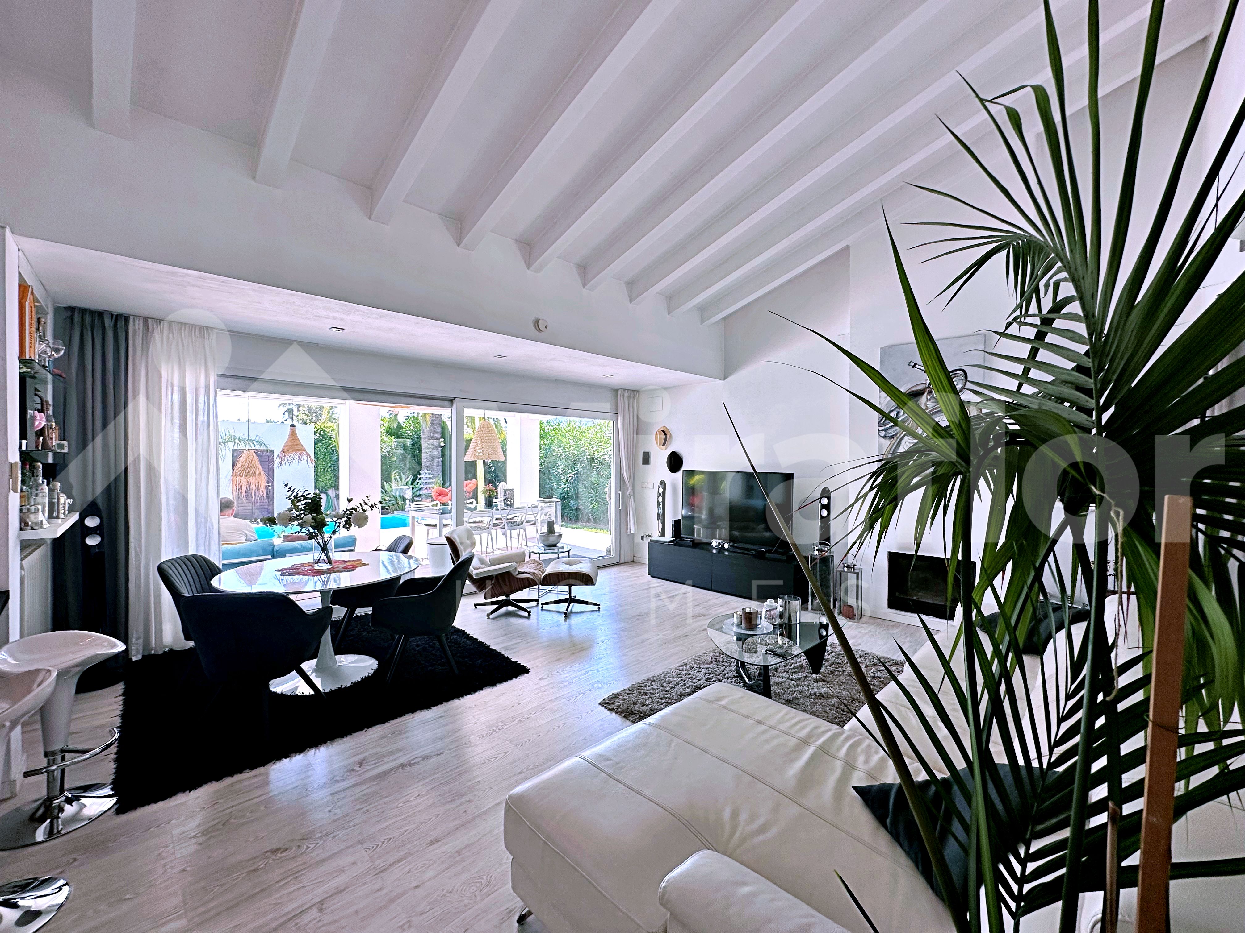 Miraflor Homes