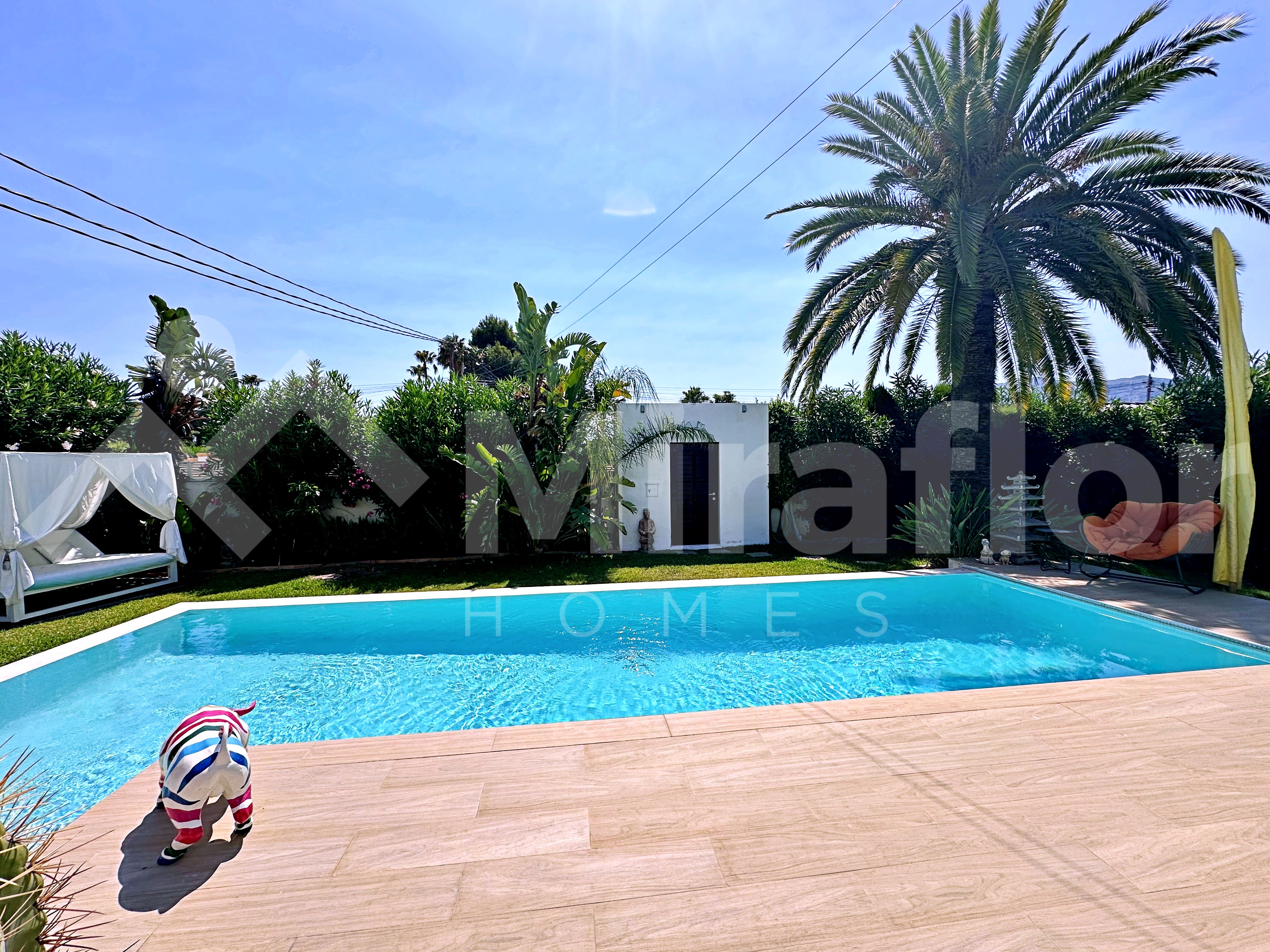 Miraflor Homes