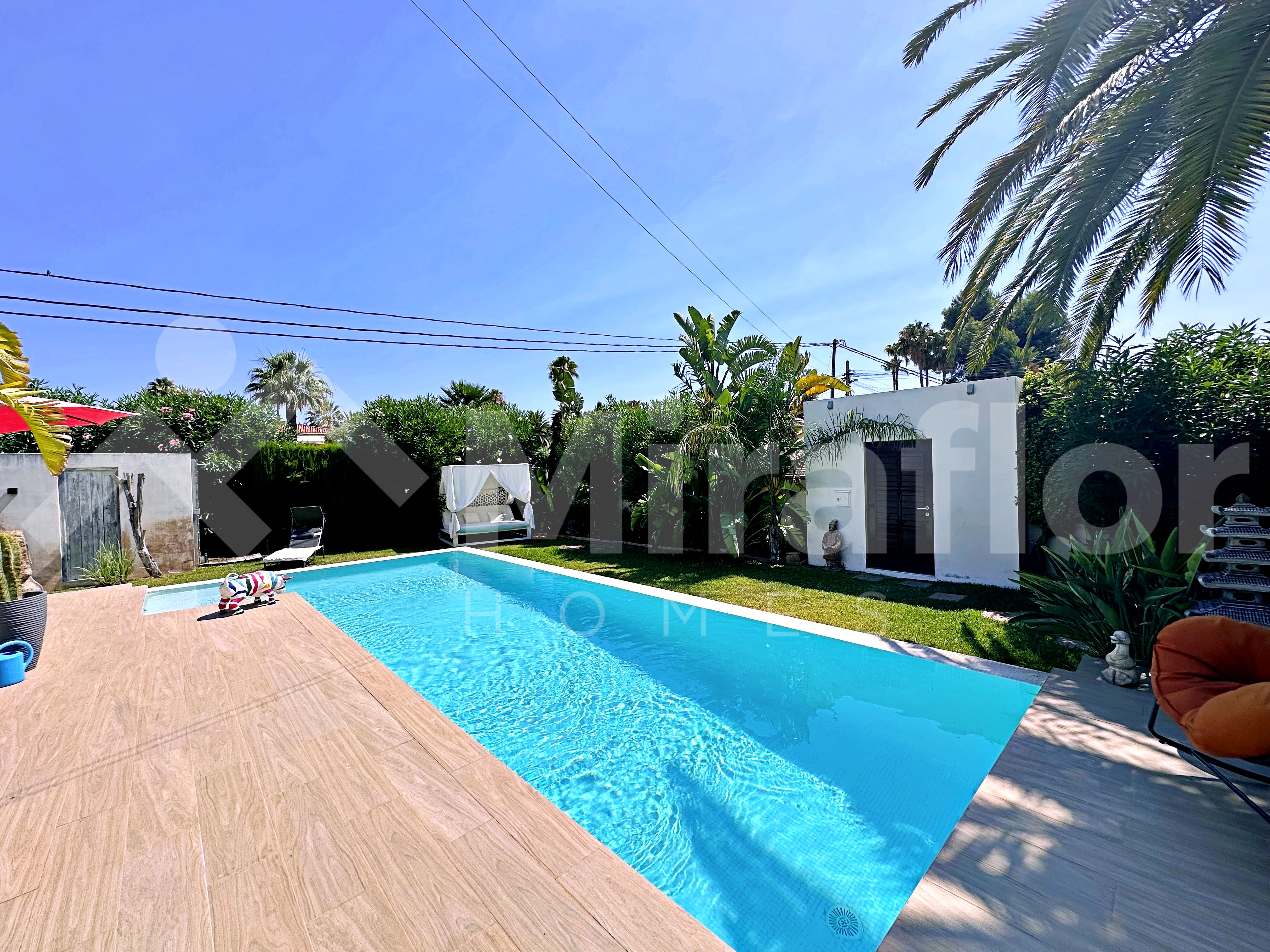Miraflor Homes