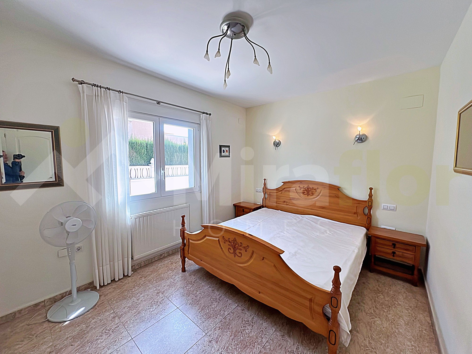Miraflor Homes