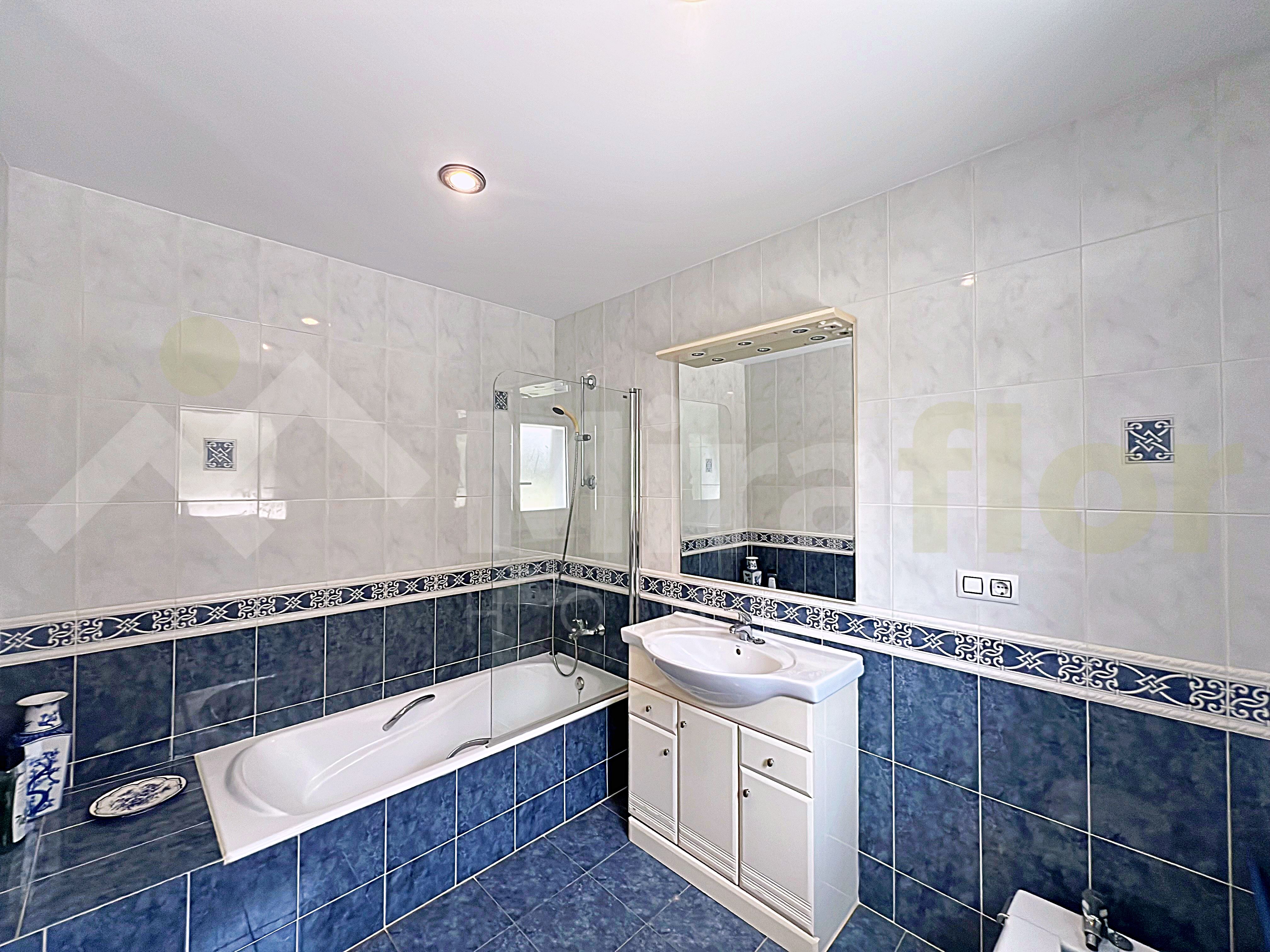 Miraflor Homes