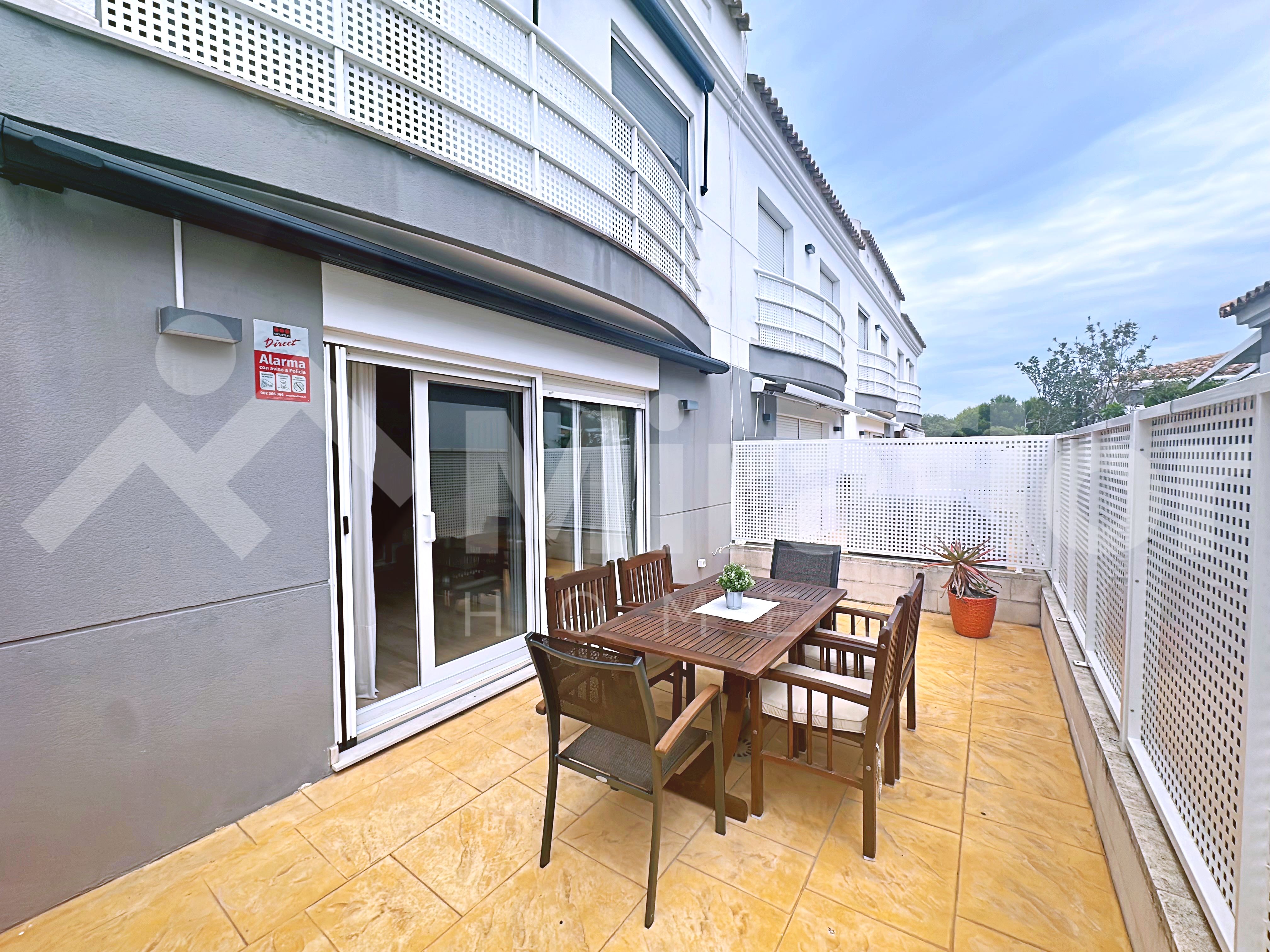Miraflor Homes