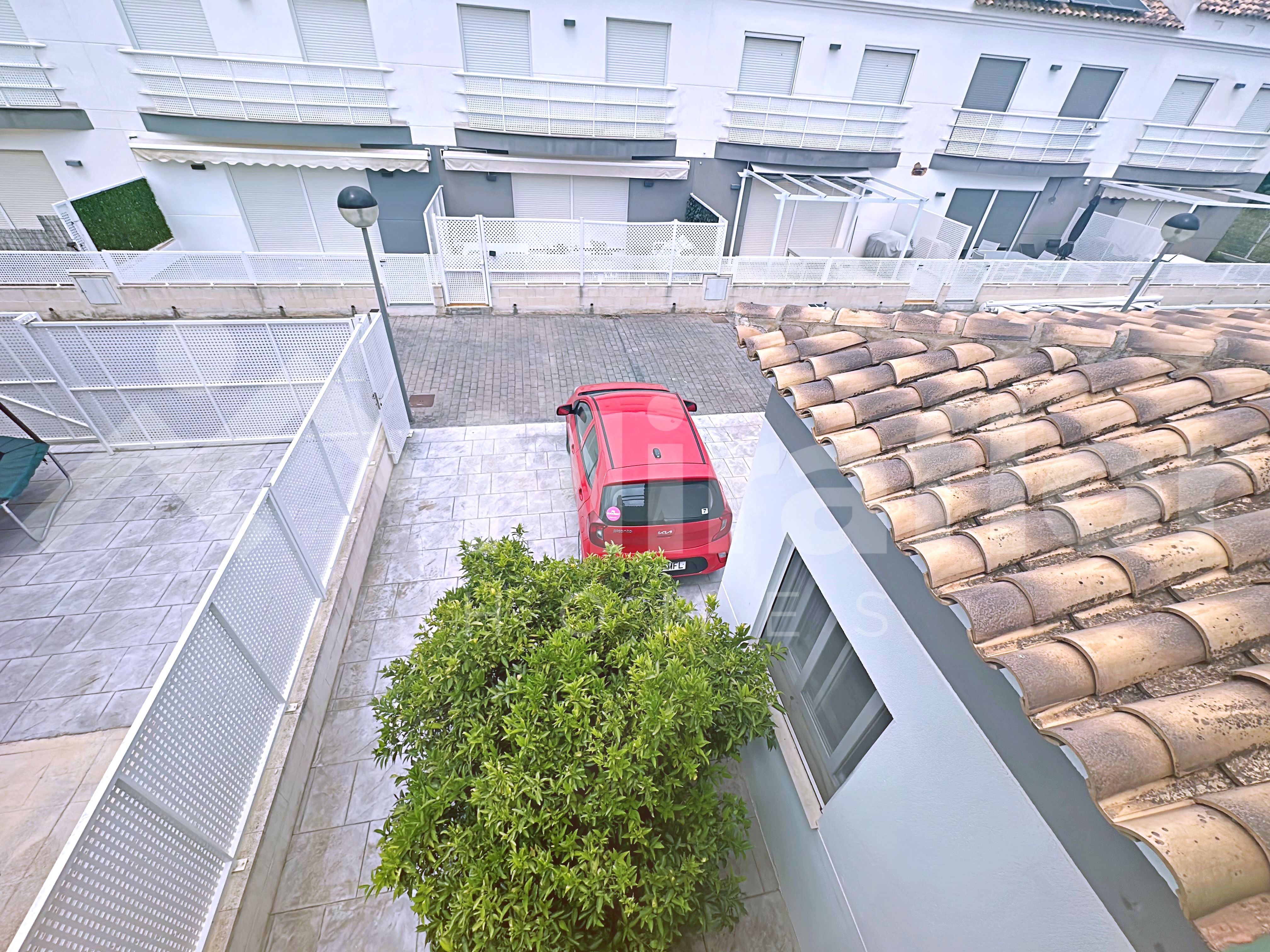 Miraflor Homes