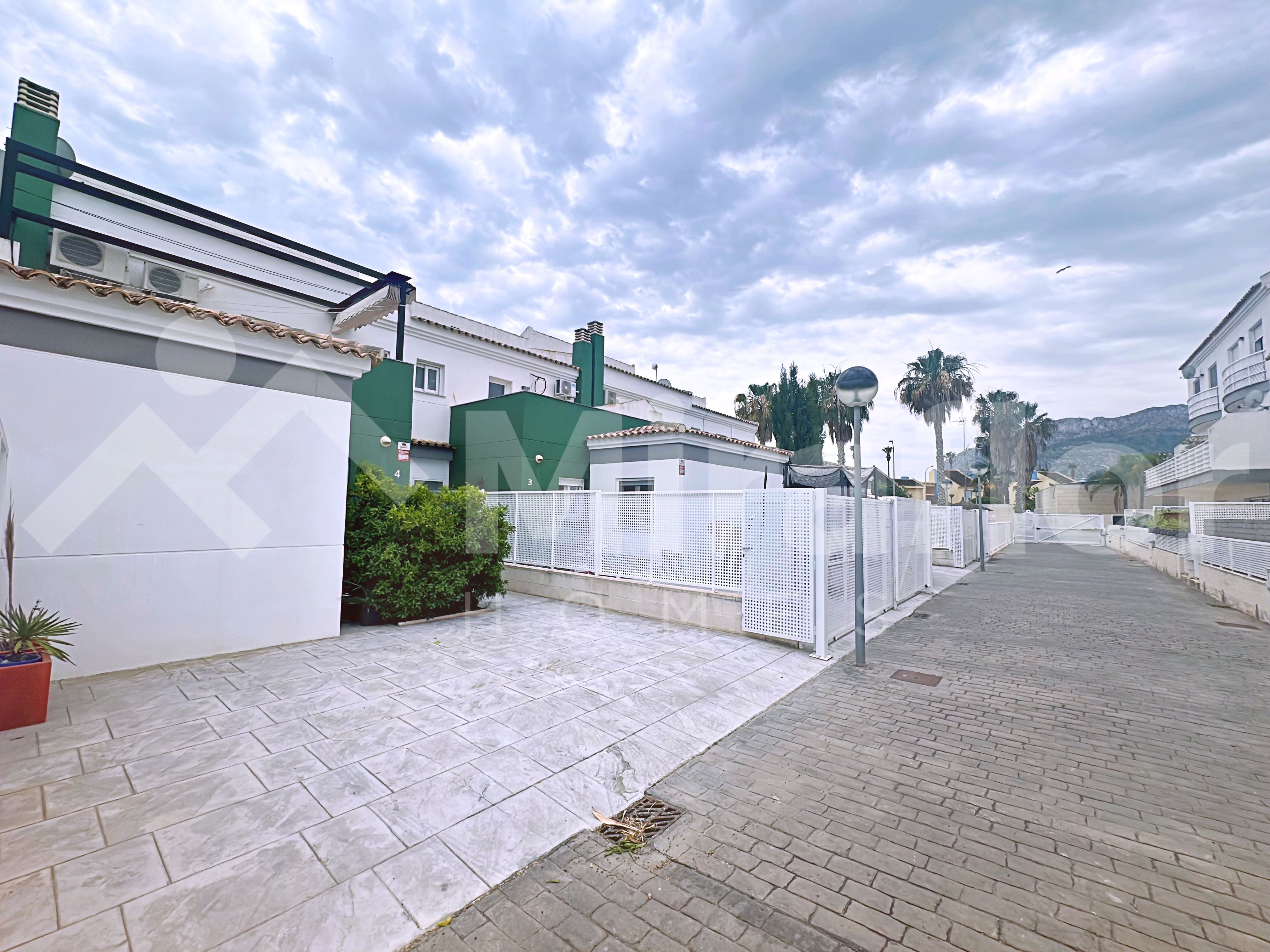 Miraflor Homes