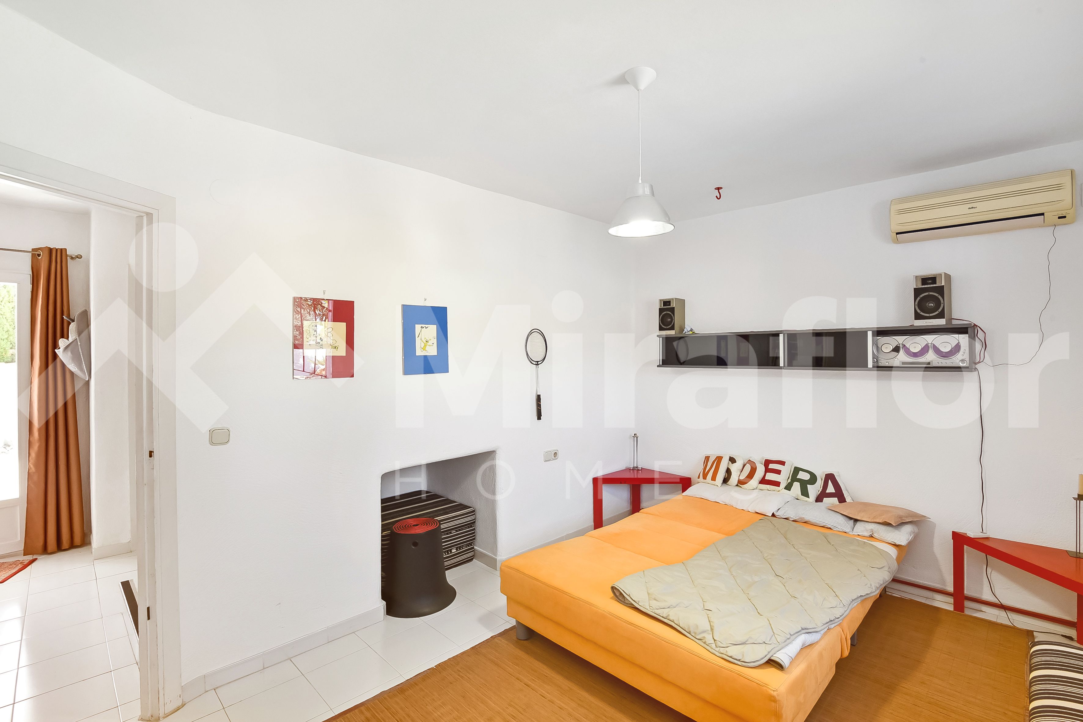 Miraflor Homes