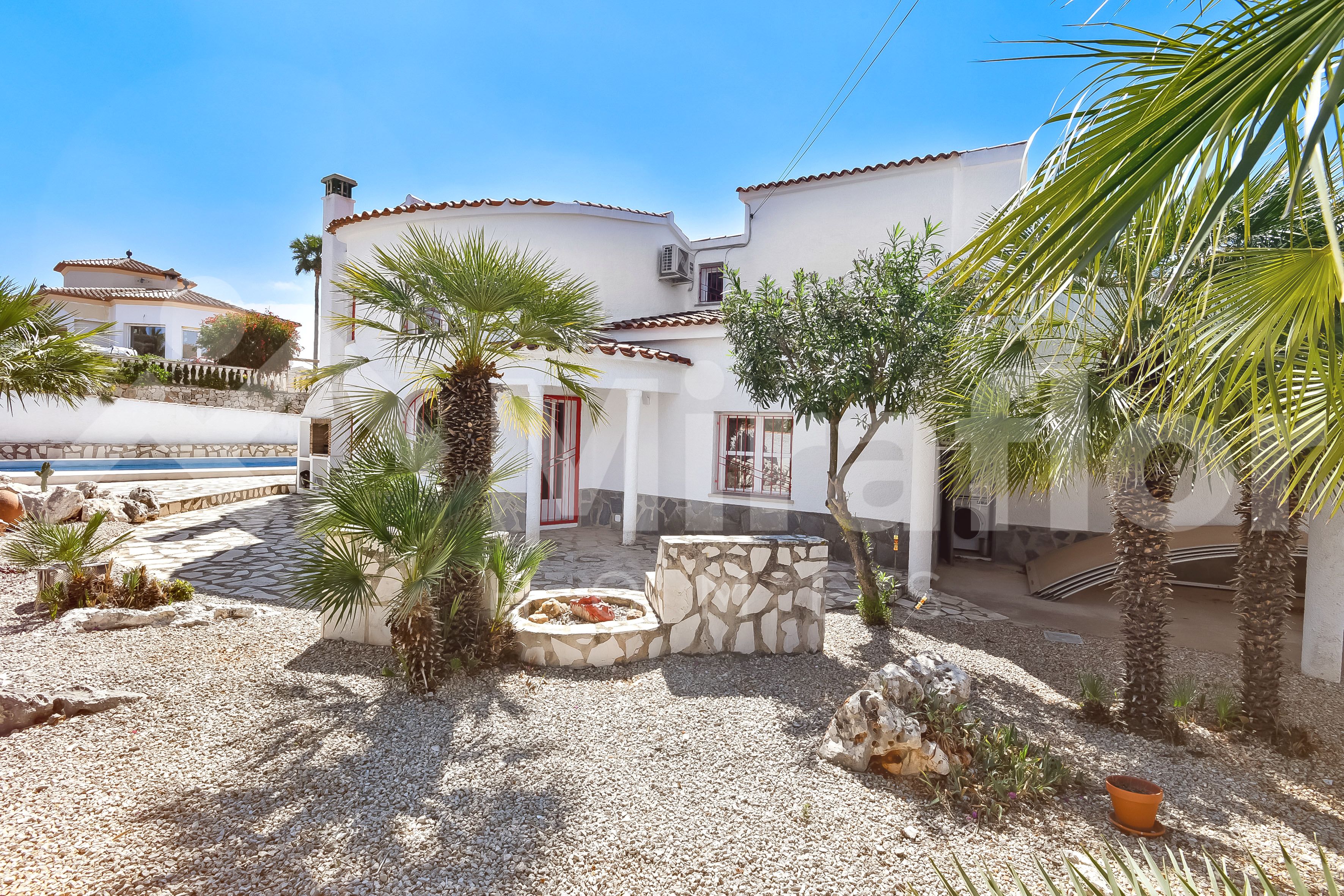 Miraflor Homes