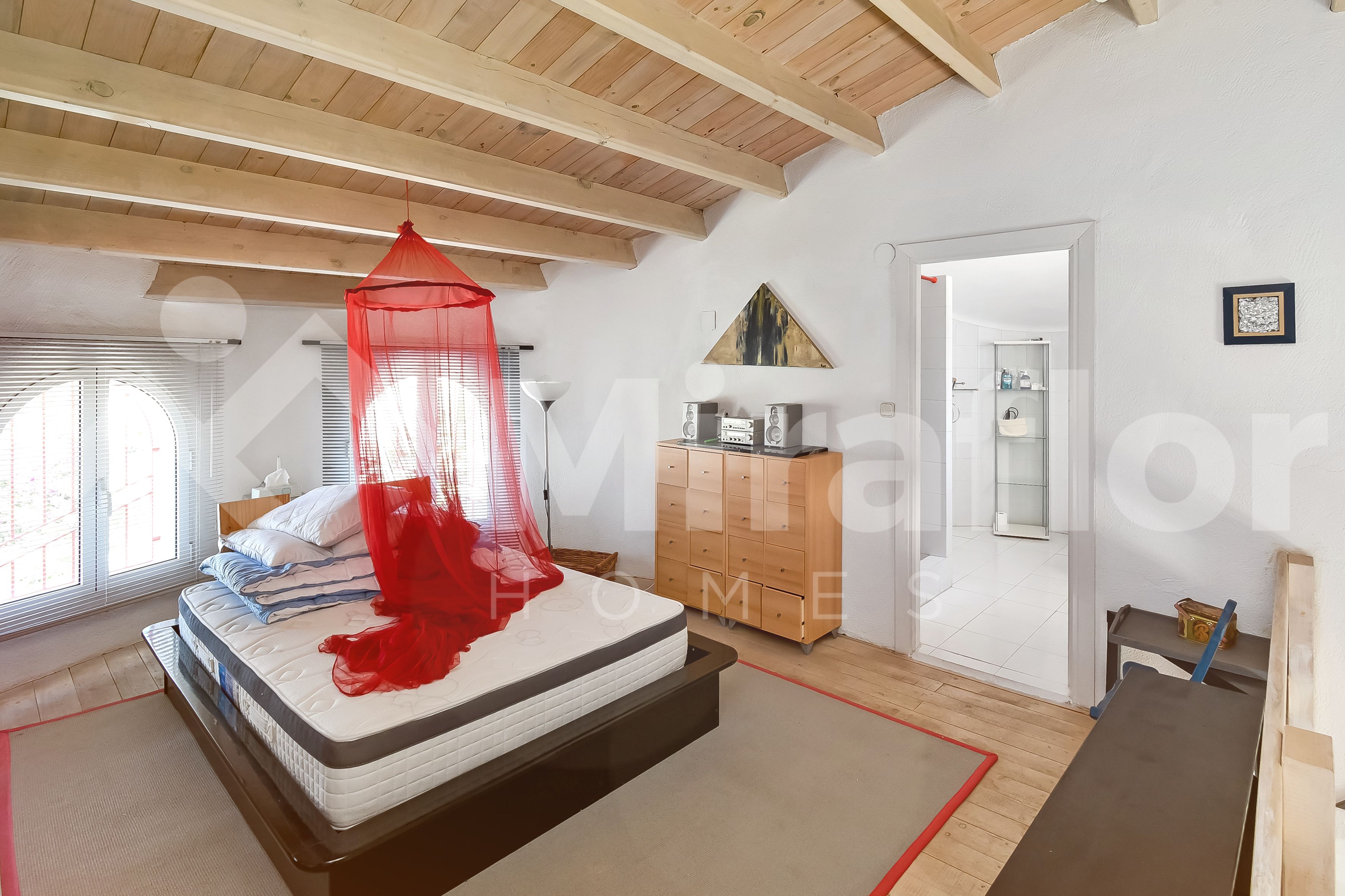 Miraflor Homes