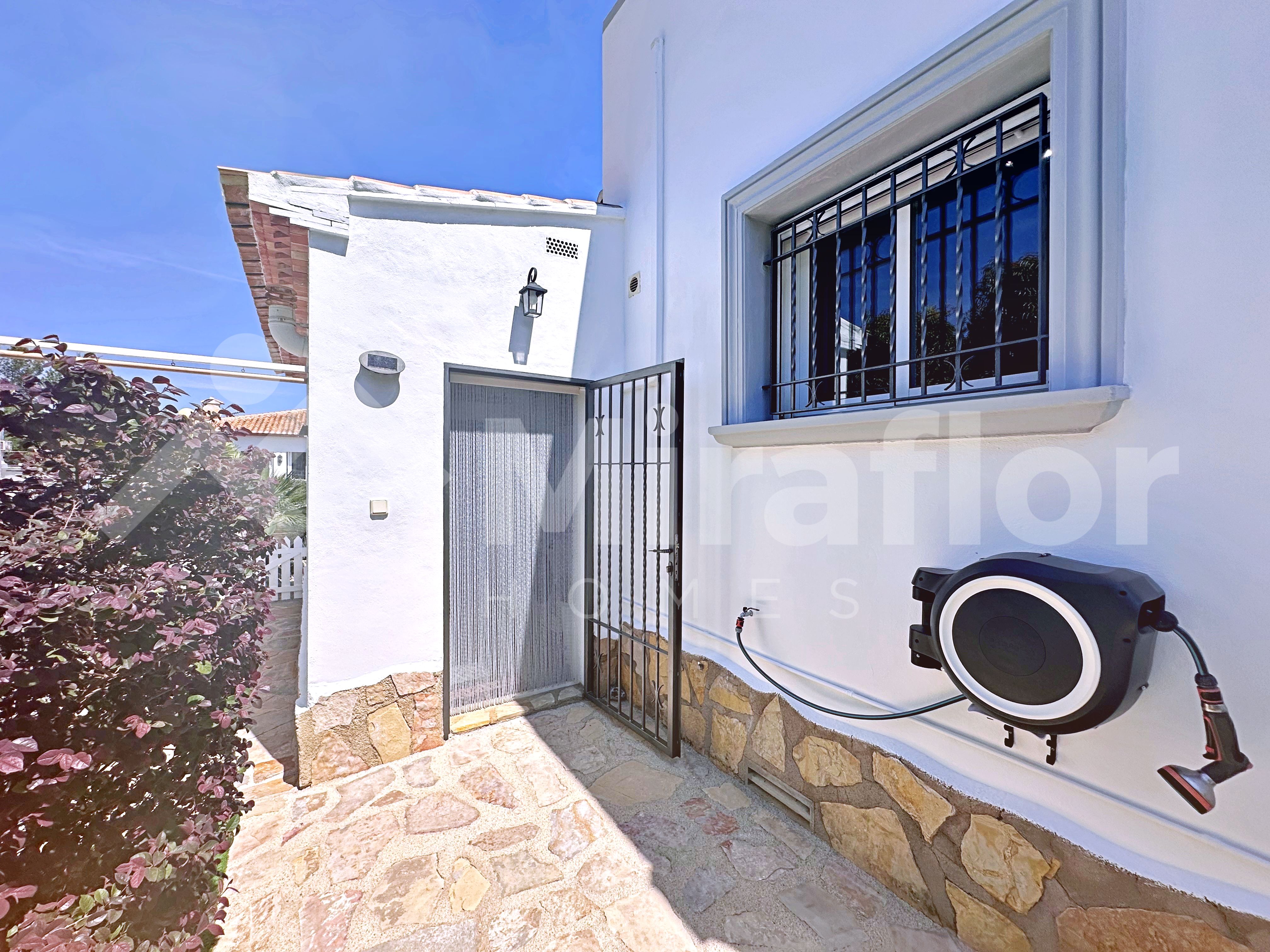 Miraflor Homes
