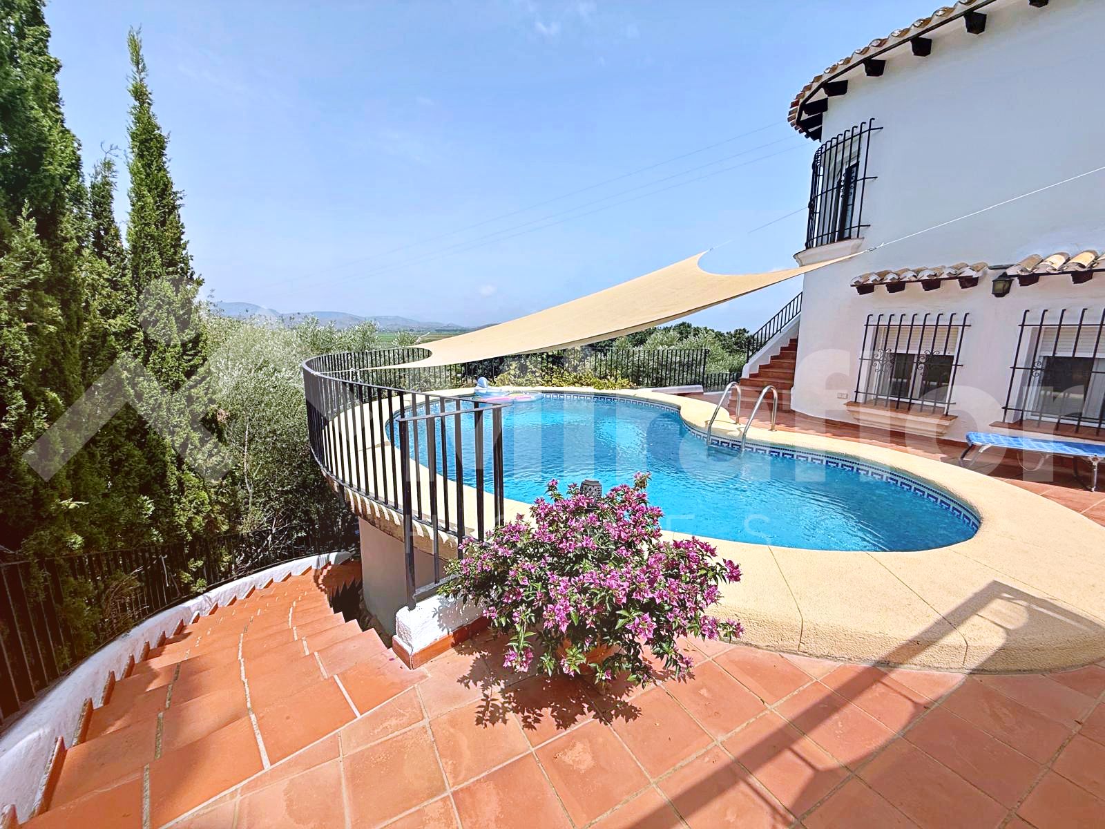 Miraflor Homes