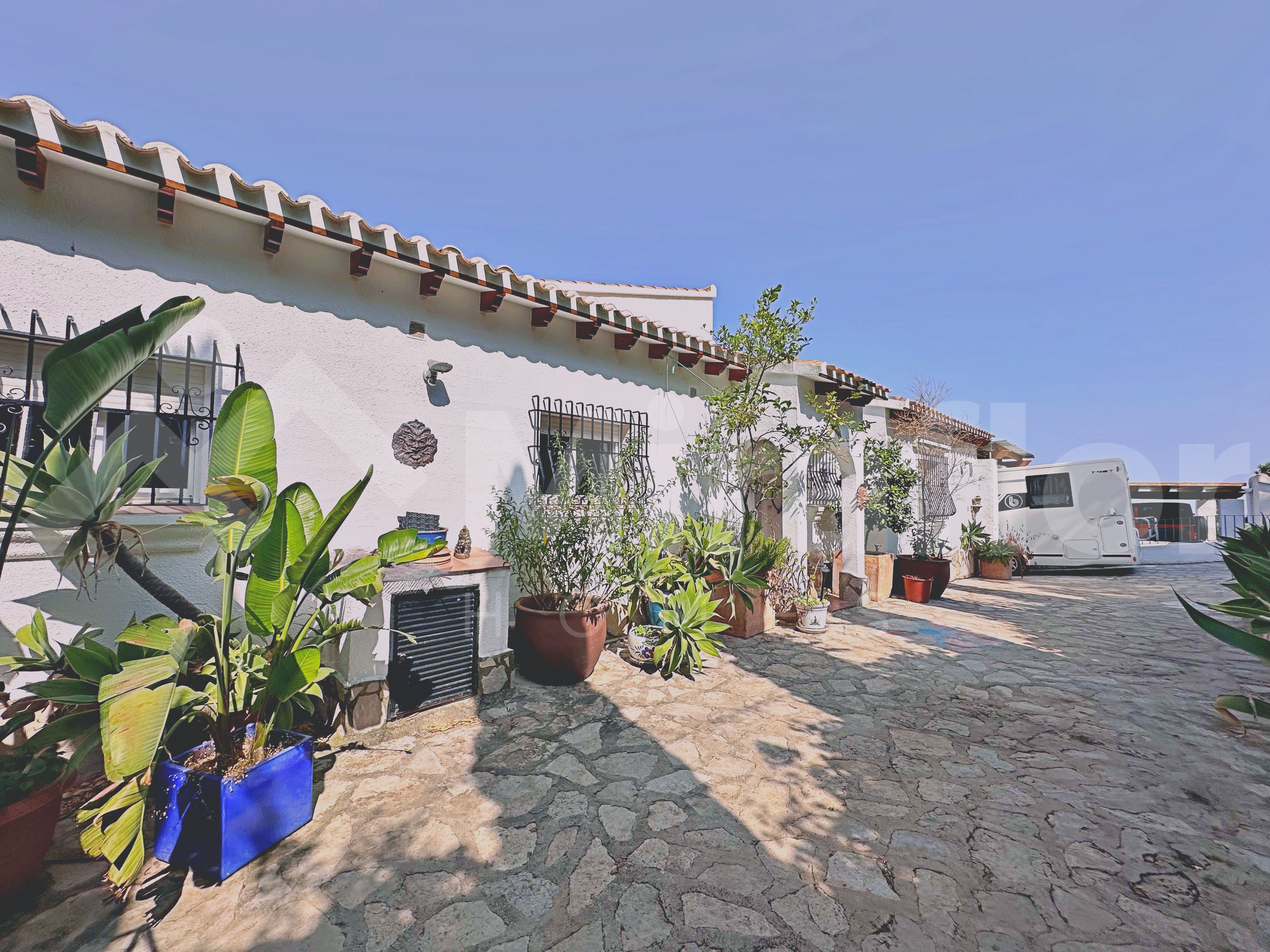 Miraflor Homes