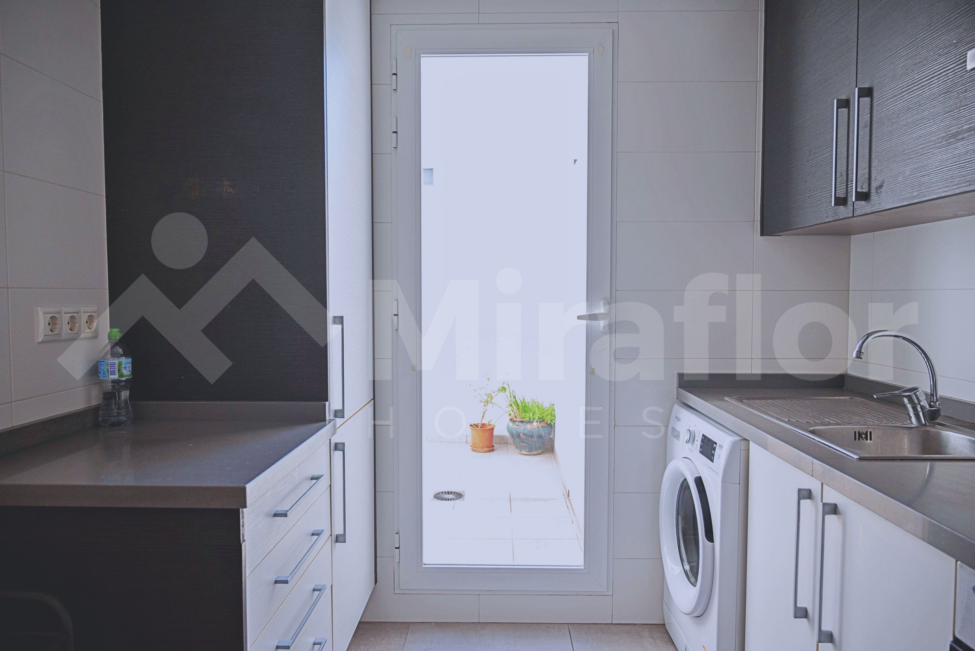 Miraflor Homes