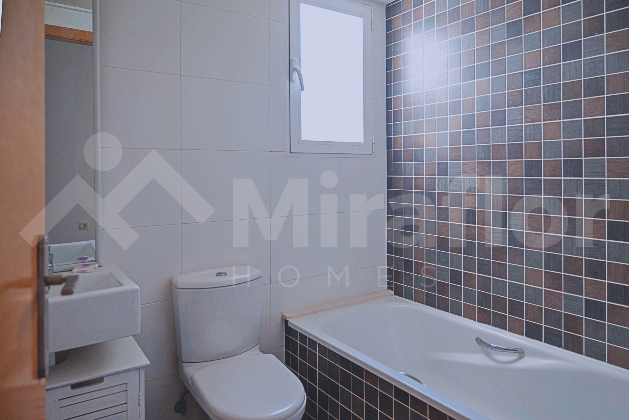 Miraflor Homes