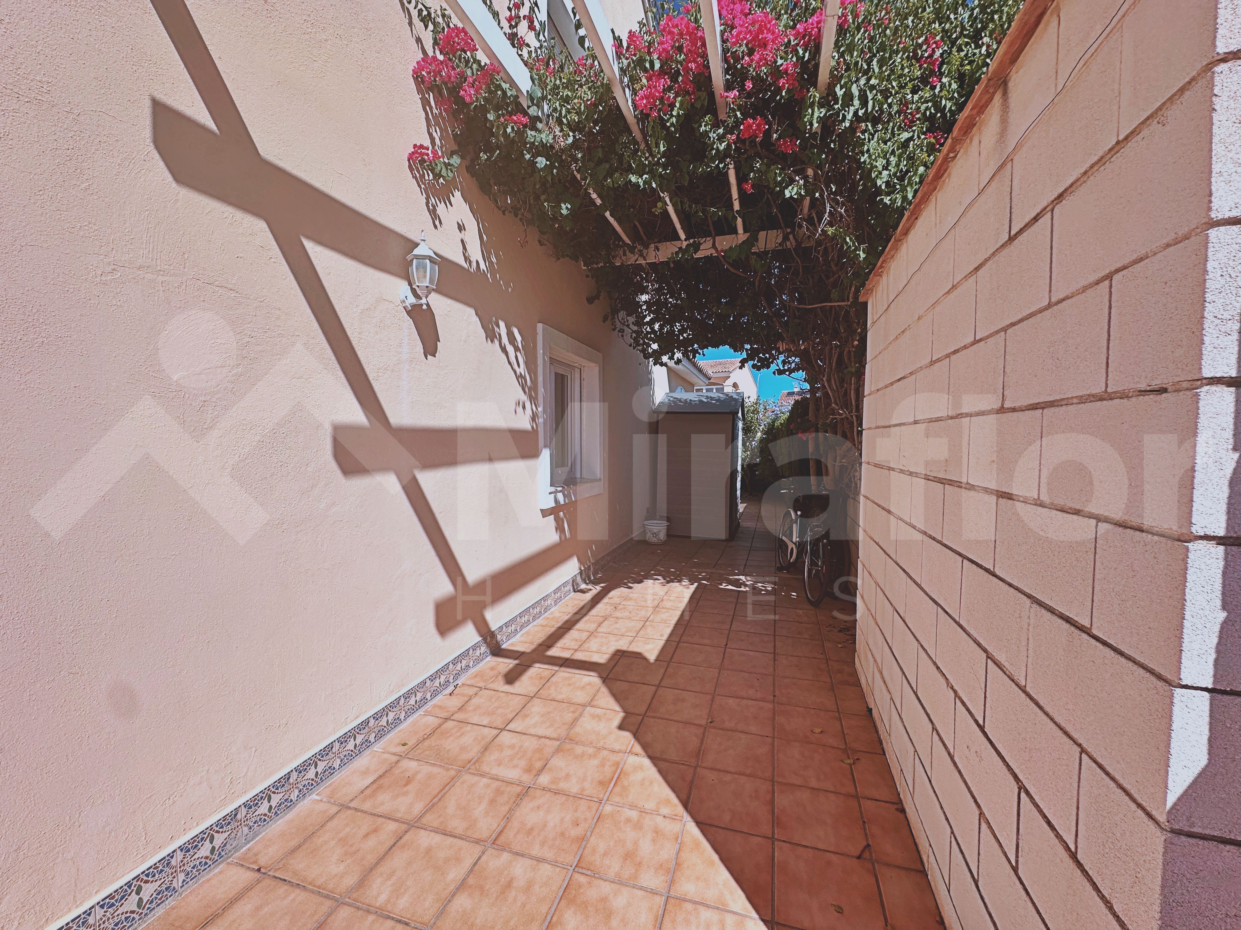 Miraflor Homes