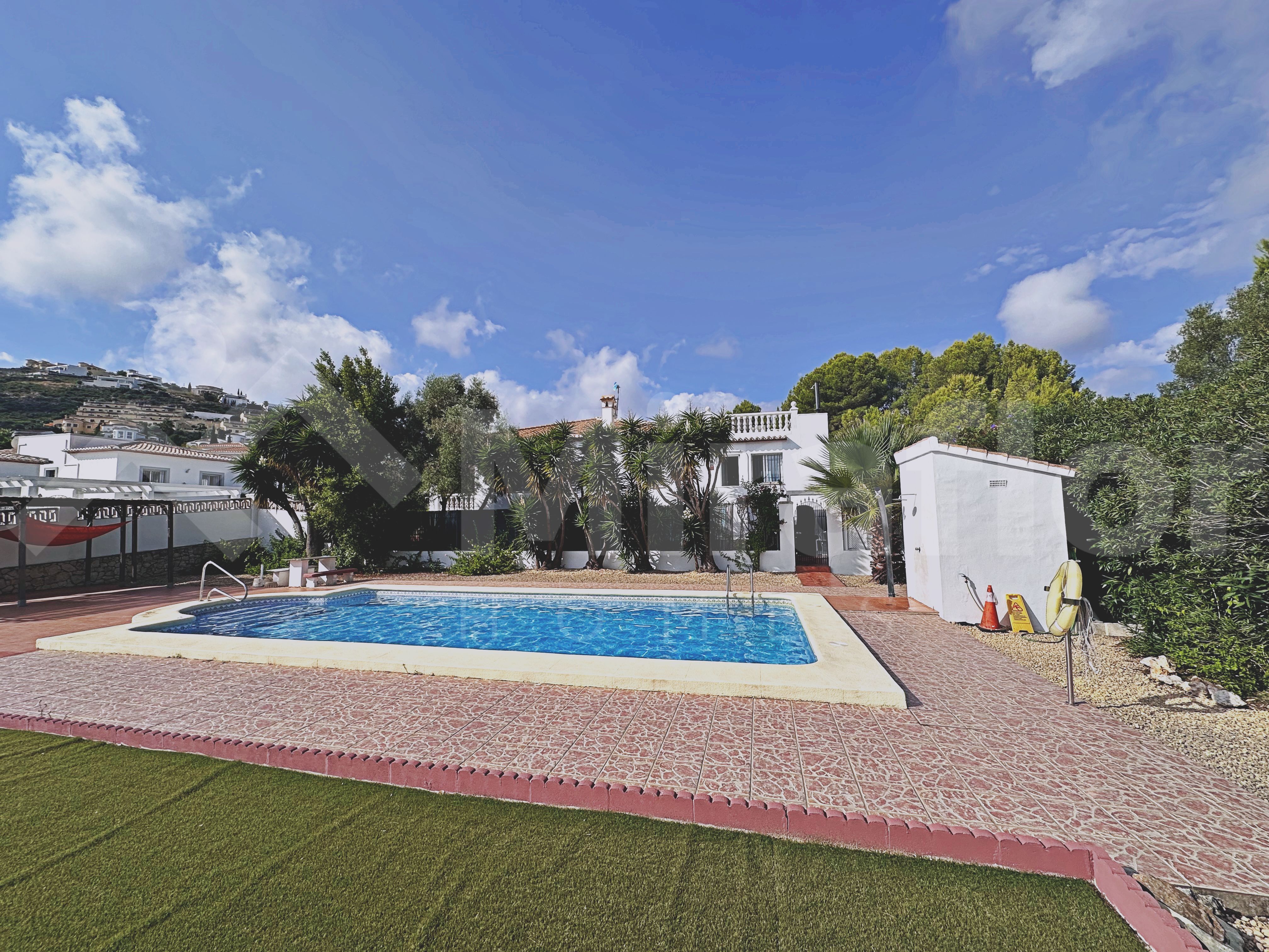 Miraflor Homes
