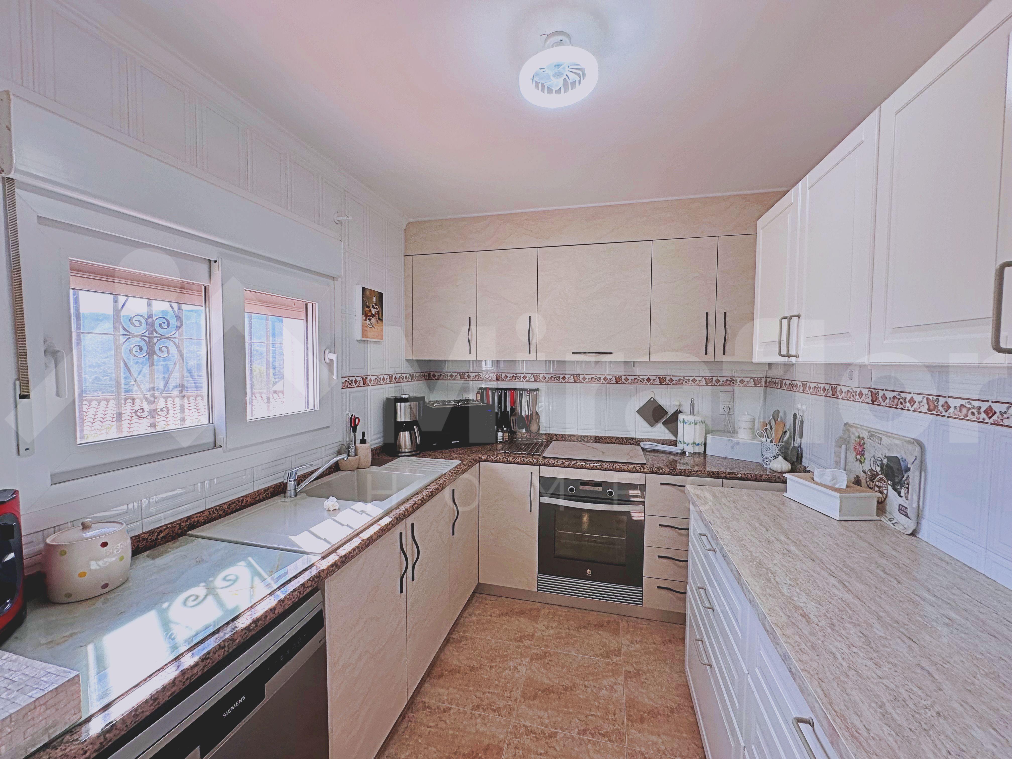 Miraflor Homes