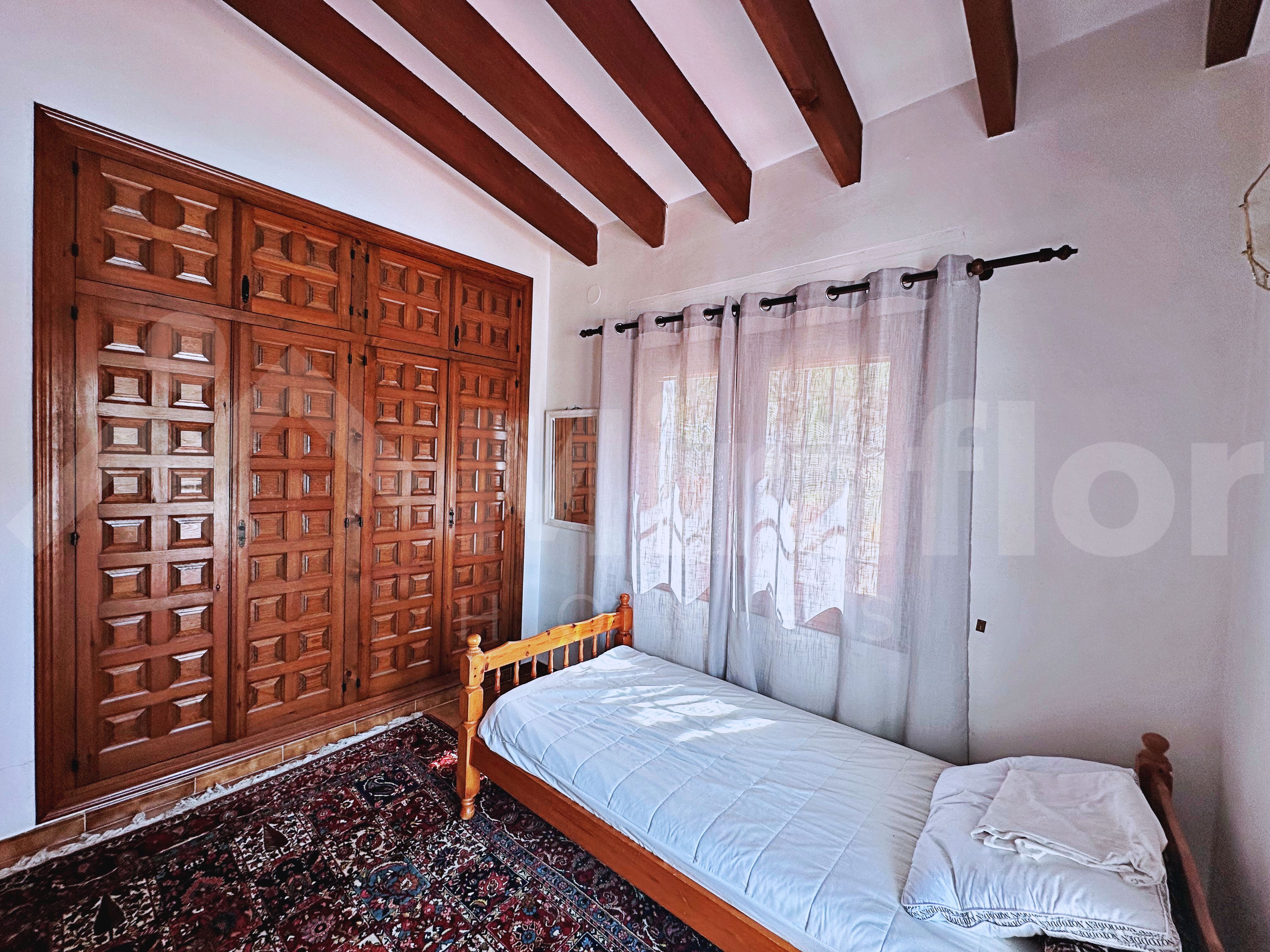 Miraflor Homes