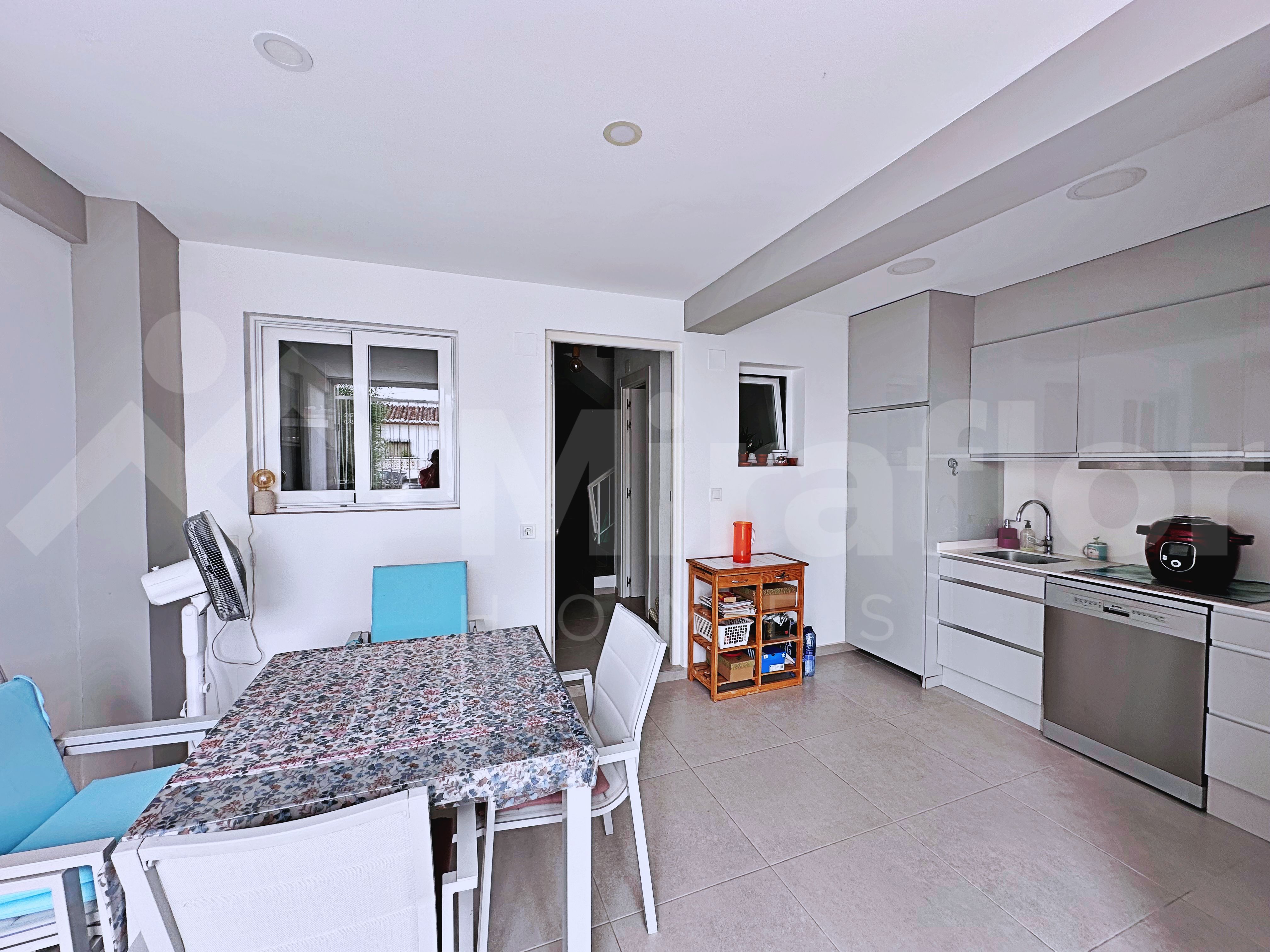 Miraflor Homes
