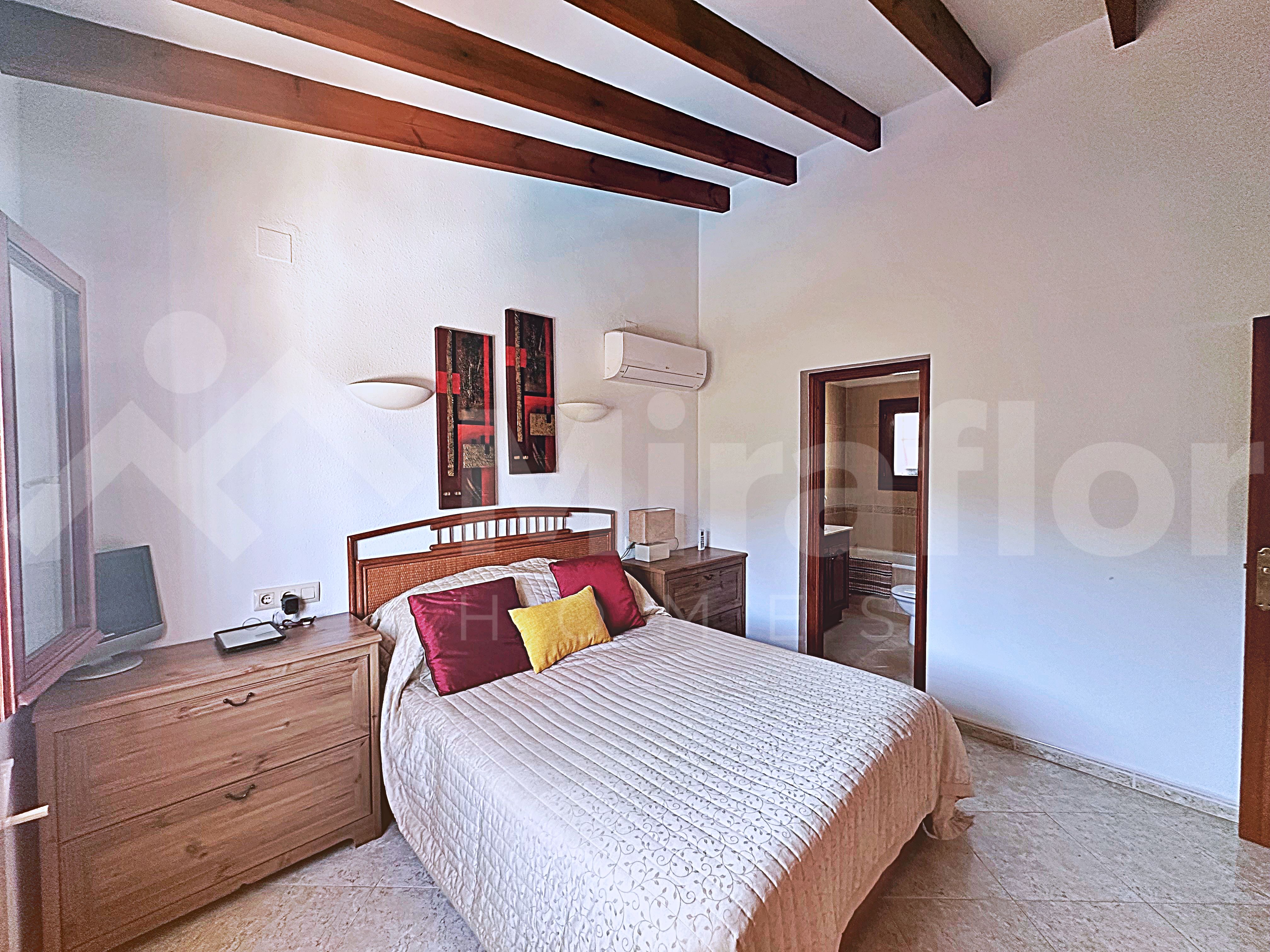 Miraflor Homes
