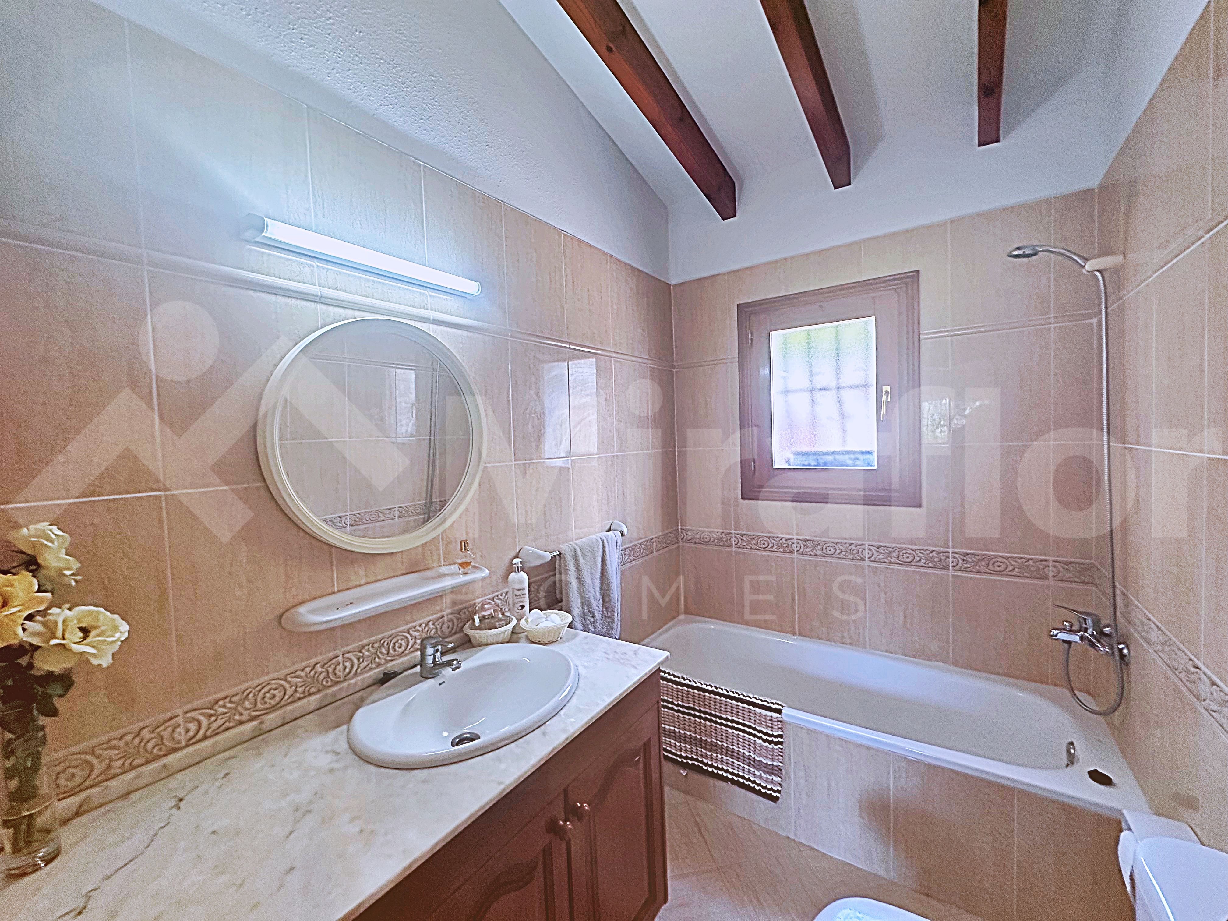 Miraflor Homes