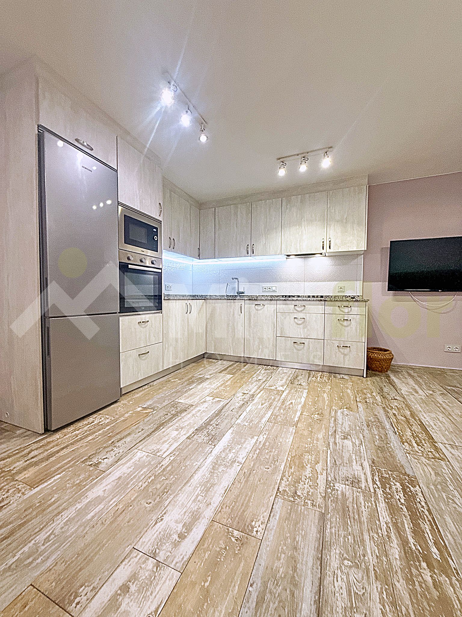 Miraflor Homes
