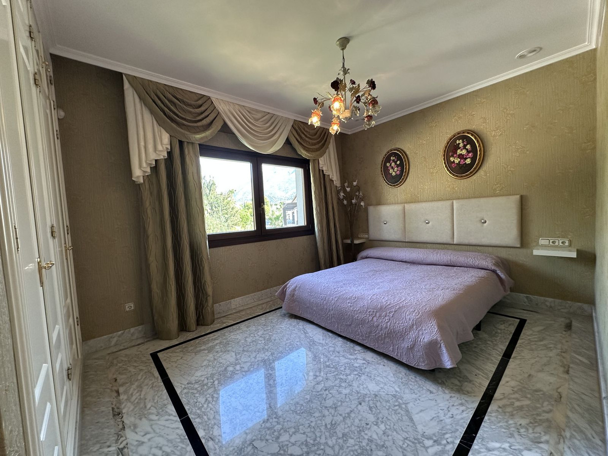 Apartment in The Golden Mile