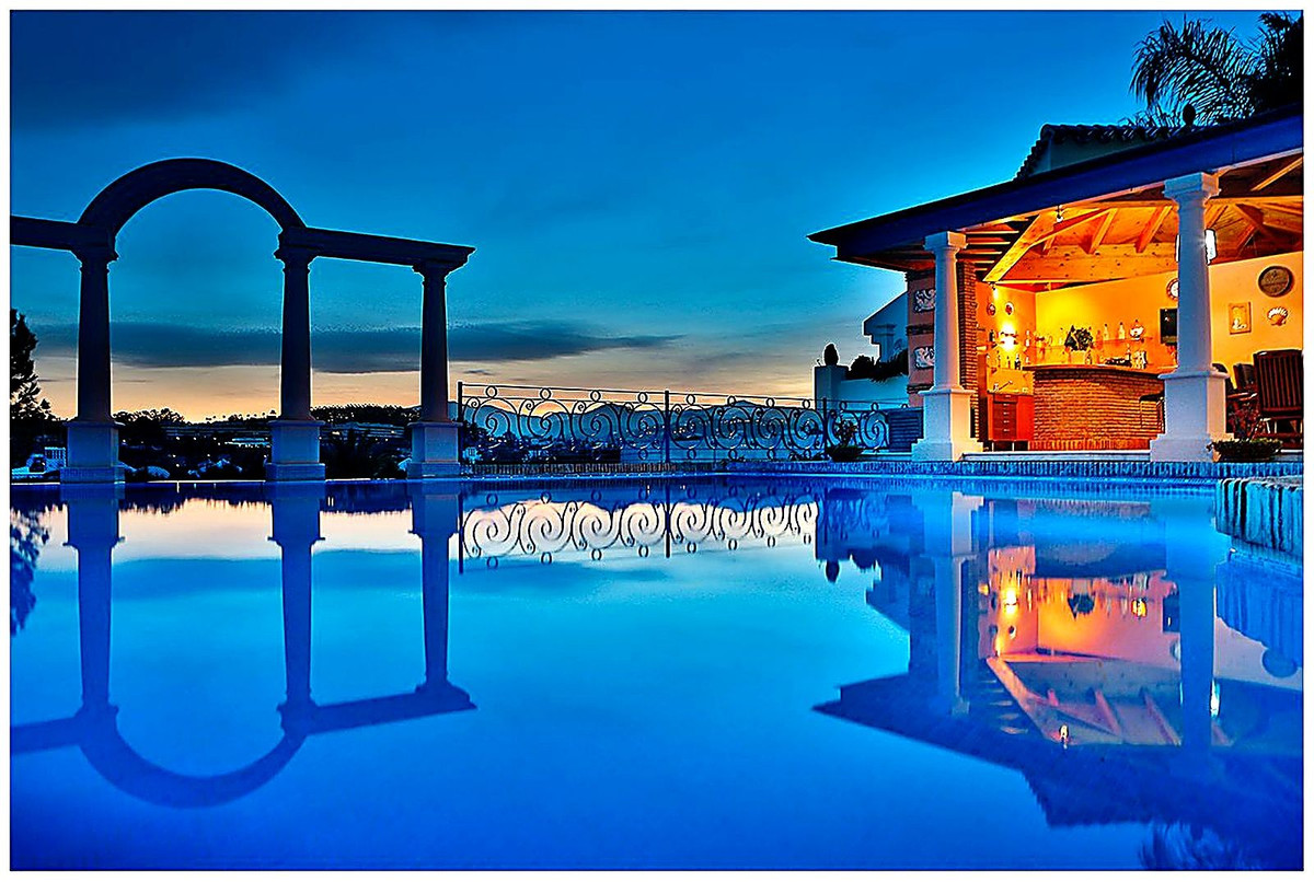 Villa in Nueva Andalucía