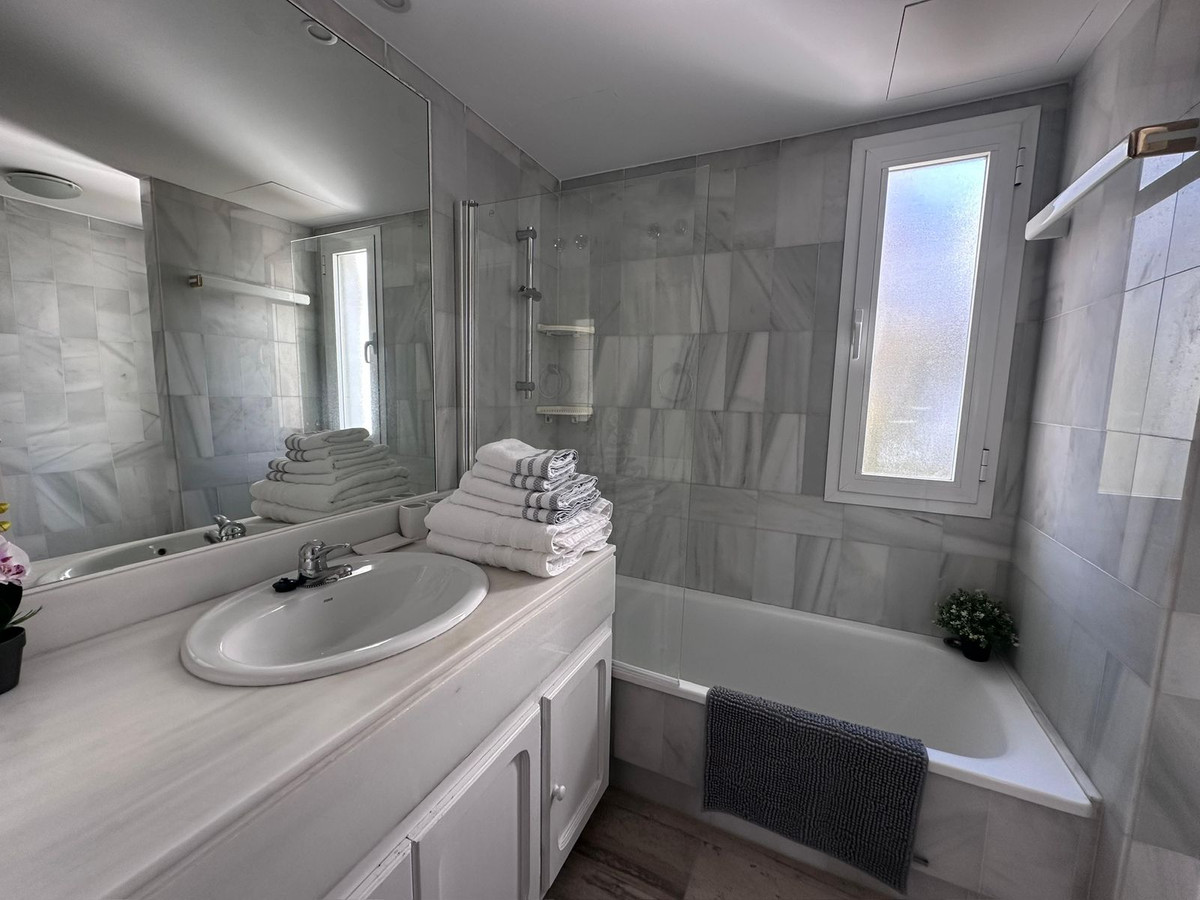 Apartment in Nueva Andalucía