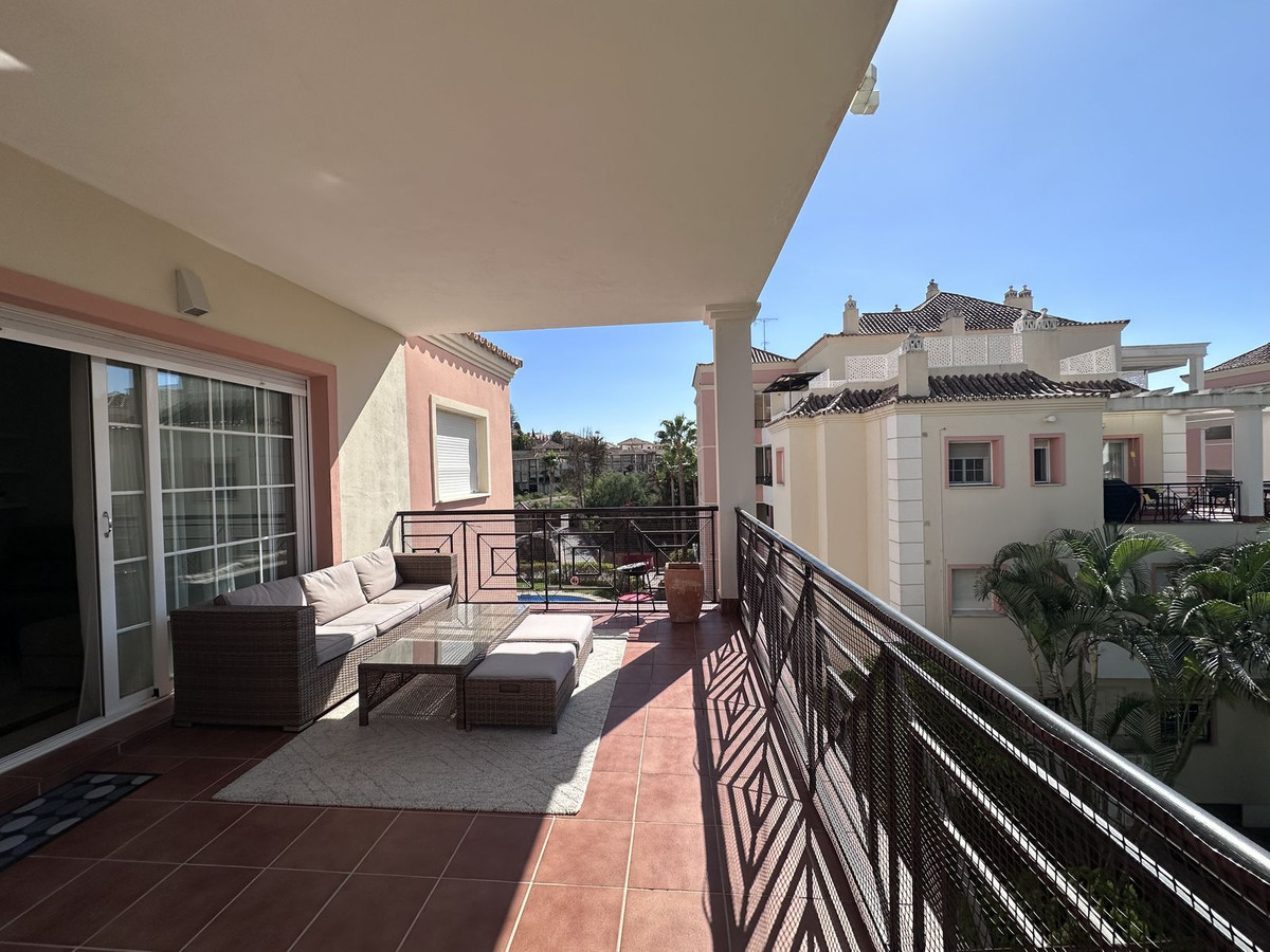 Apartment in Nueva Andalucía