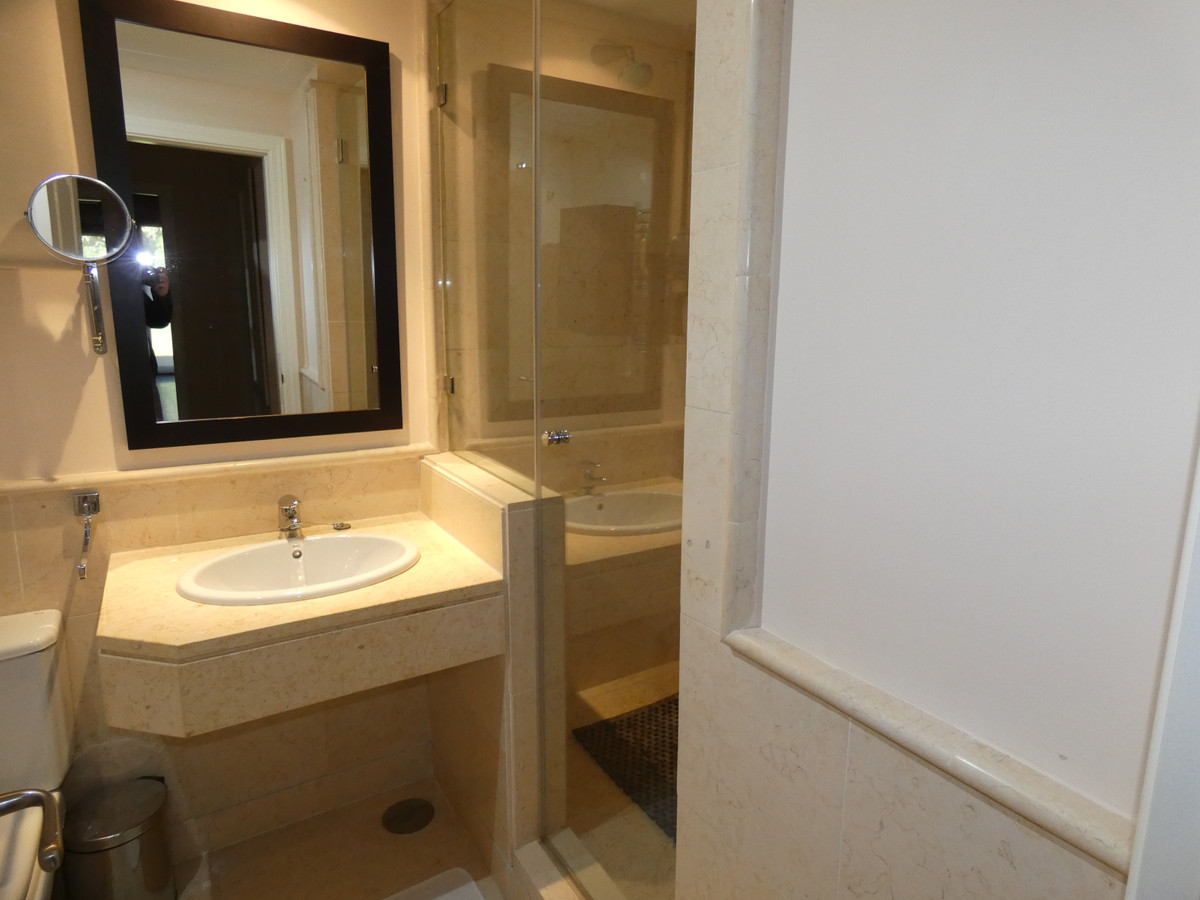 Apartment in Benahavís